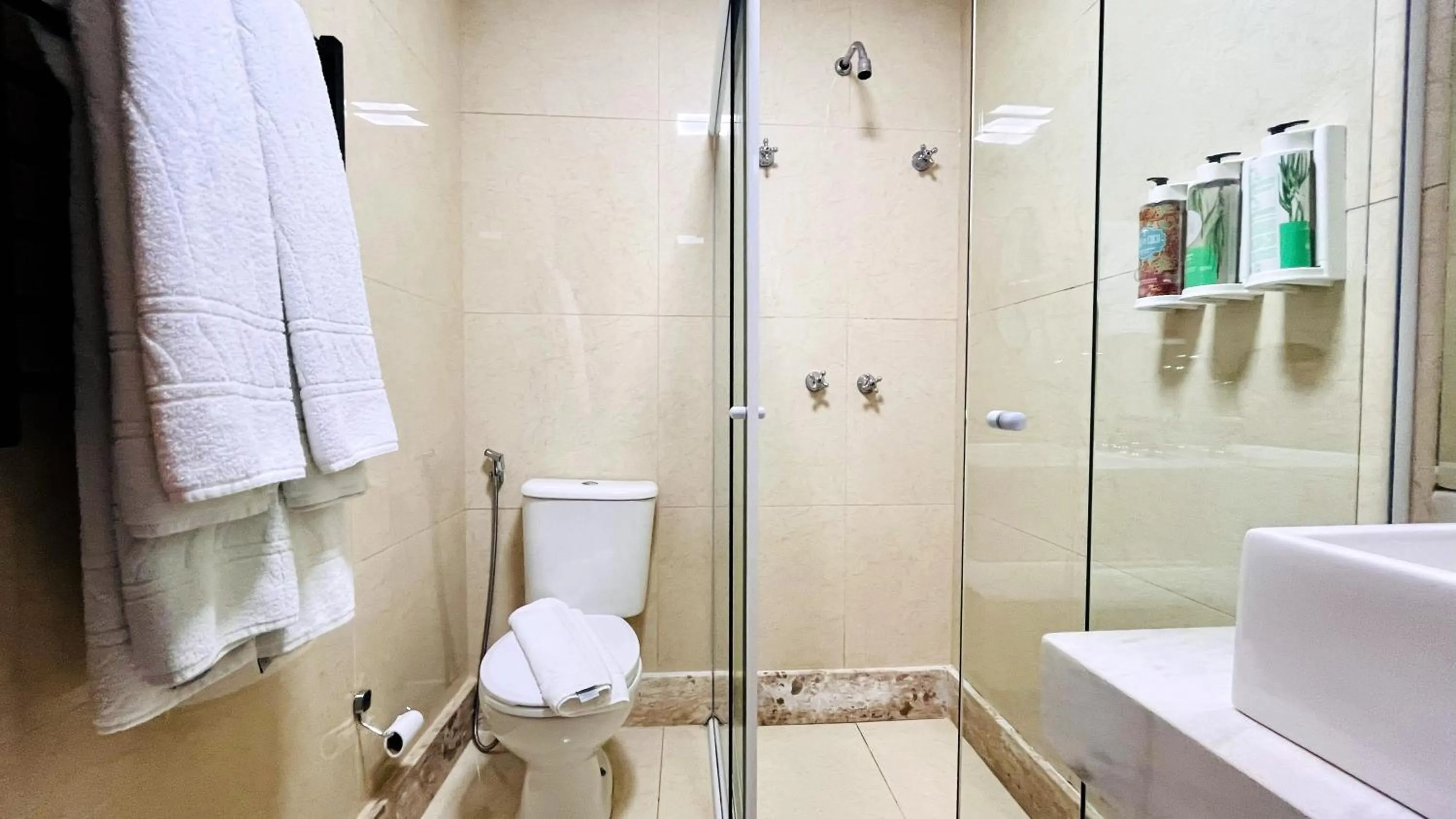 Bathroom in Hotel Savoy Excellence