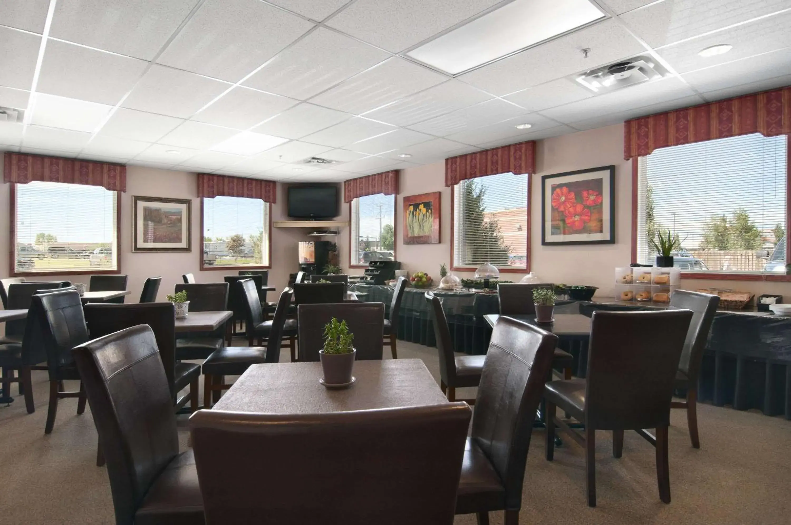Restaurant/places to eat in Travelodge by Wyndham Stony Plain Restaurant/places to eat in Travelodge by Wyndham Stony Plain