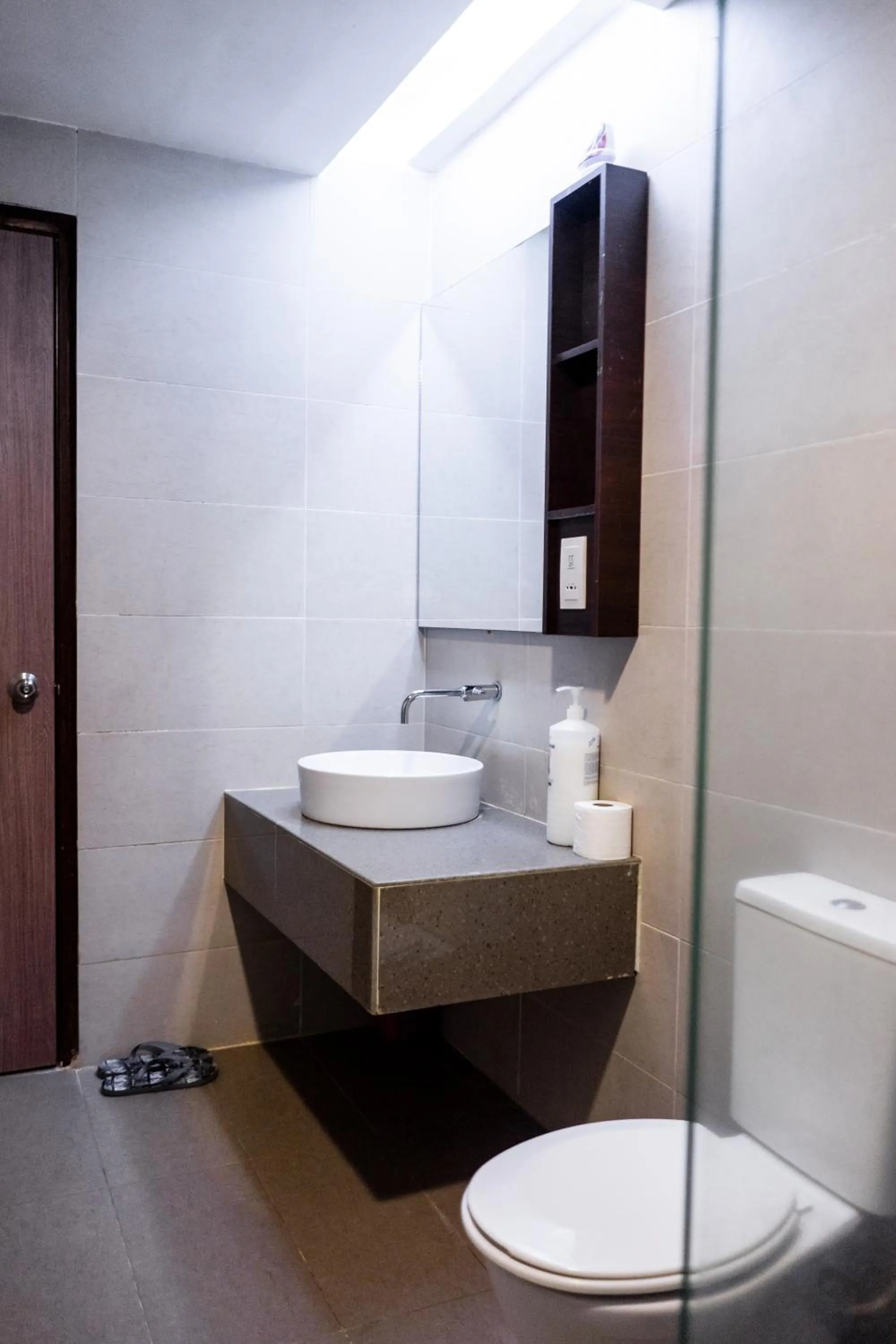 Bathroom in Classy Studio Apartment (KBCP)