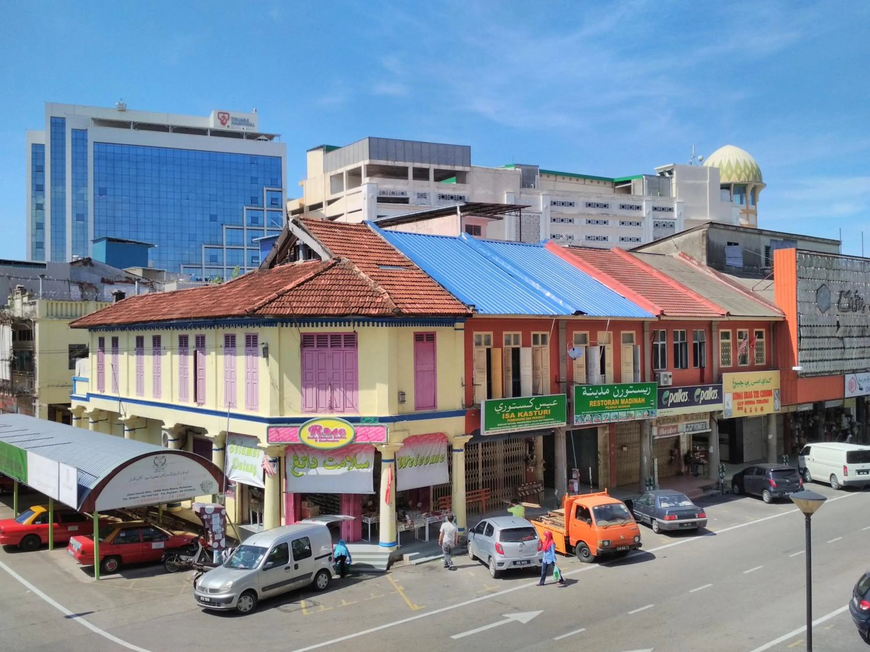 City view in Classy Studio Apartment (KBCP)