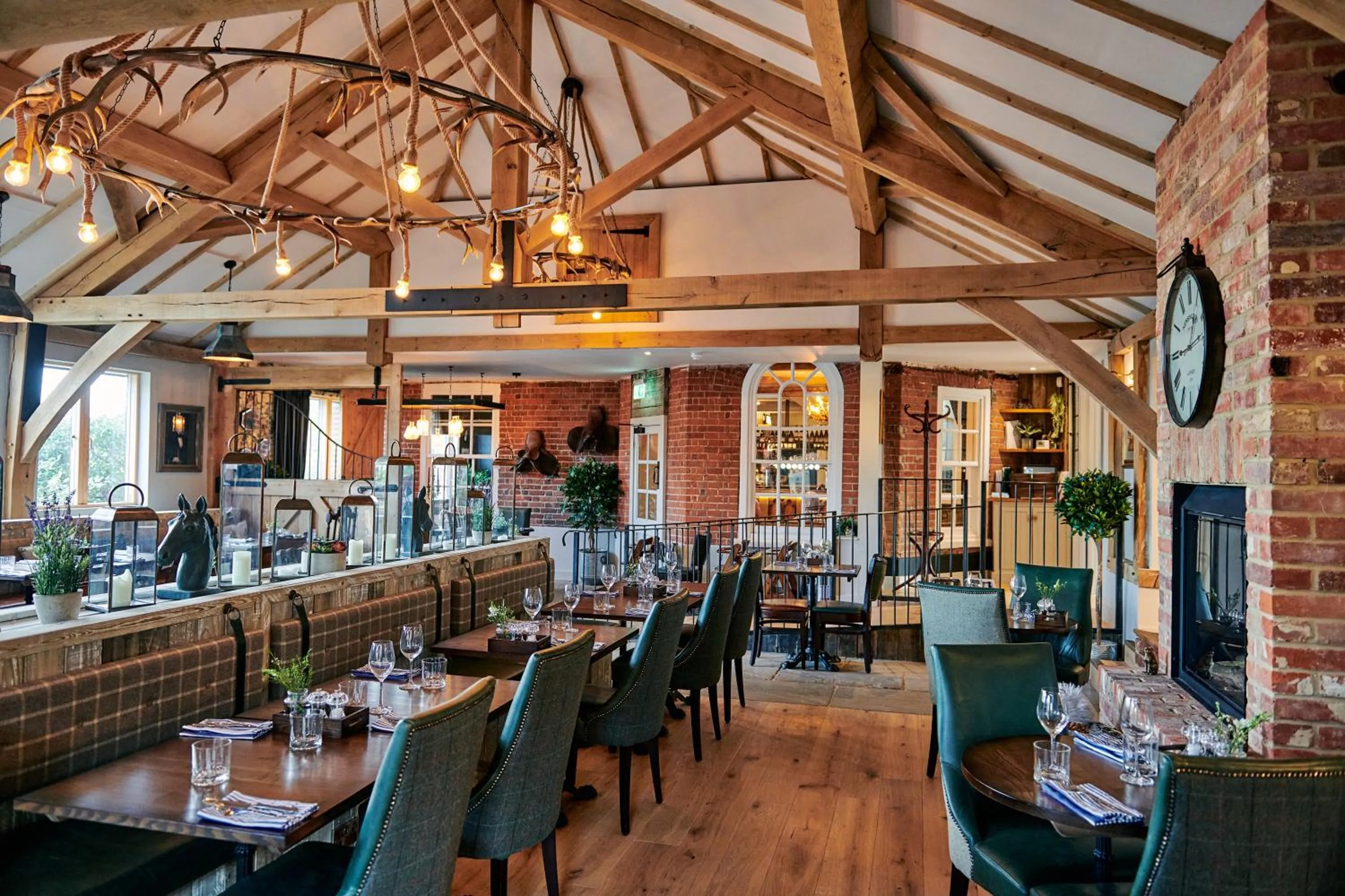 Restaurant/places to eat in Hare and Hounds - Newbury