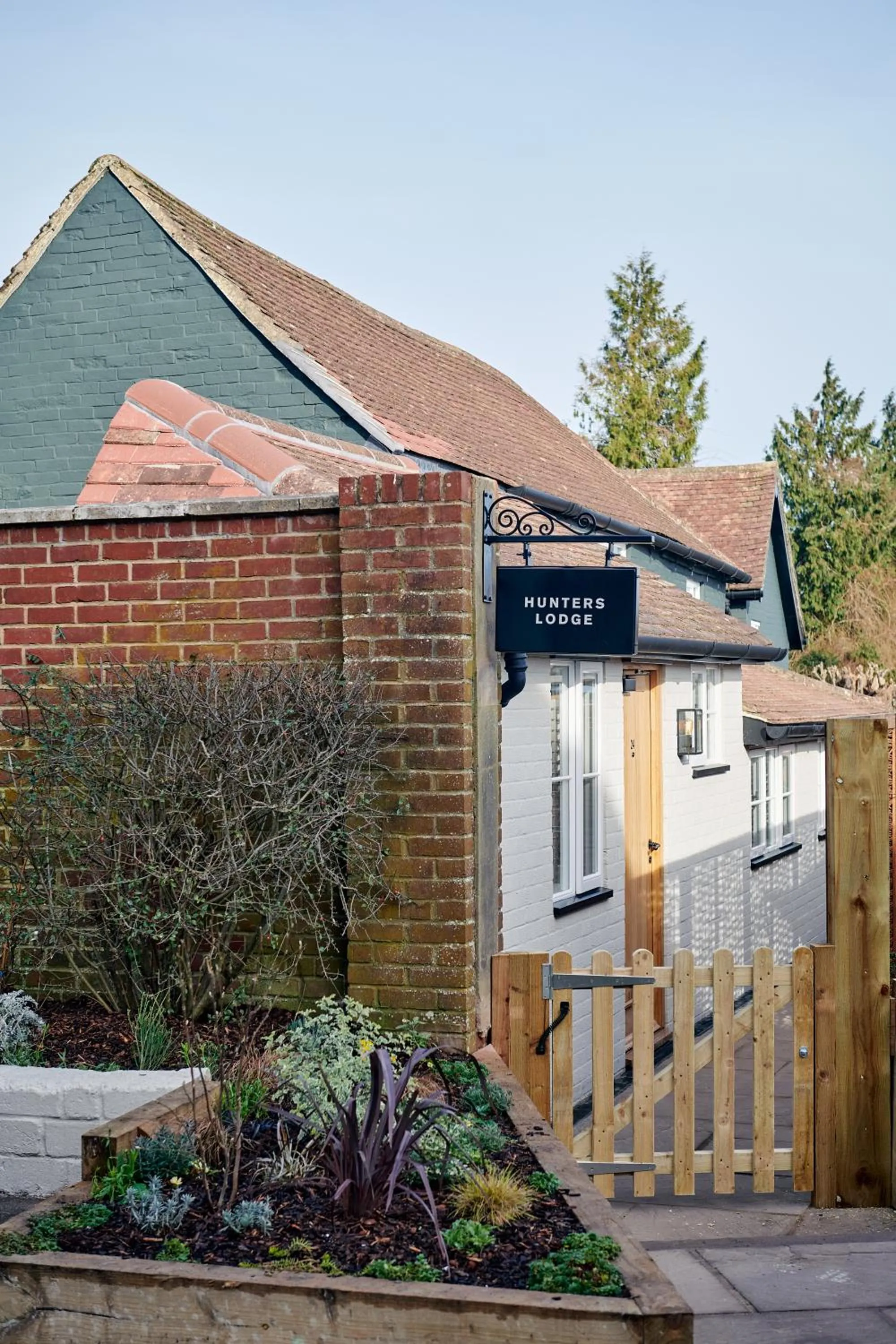 Property building in Hare and Hounds - Newbury