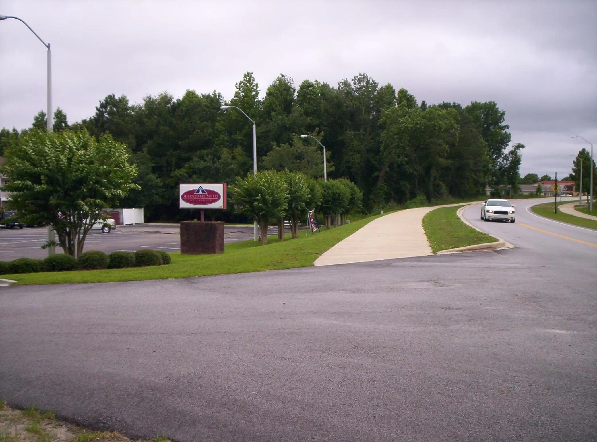 Street view in Affordable Suites Florence