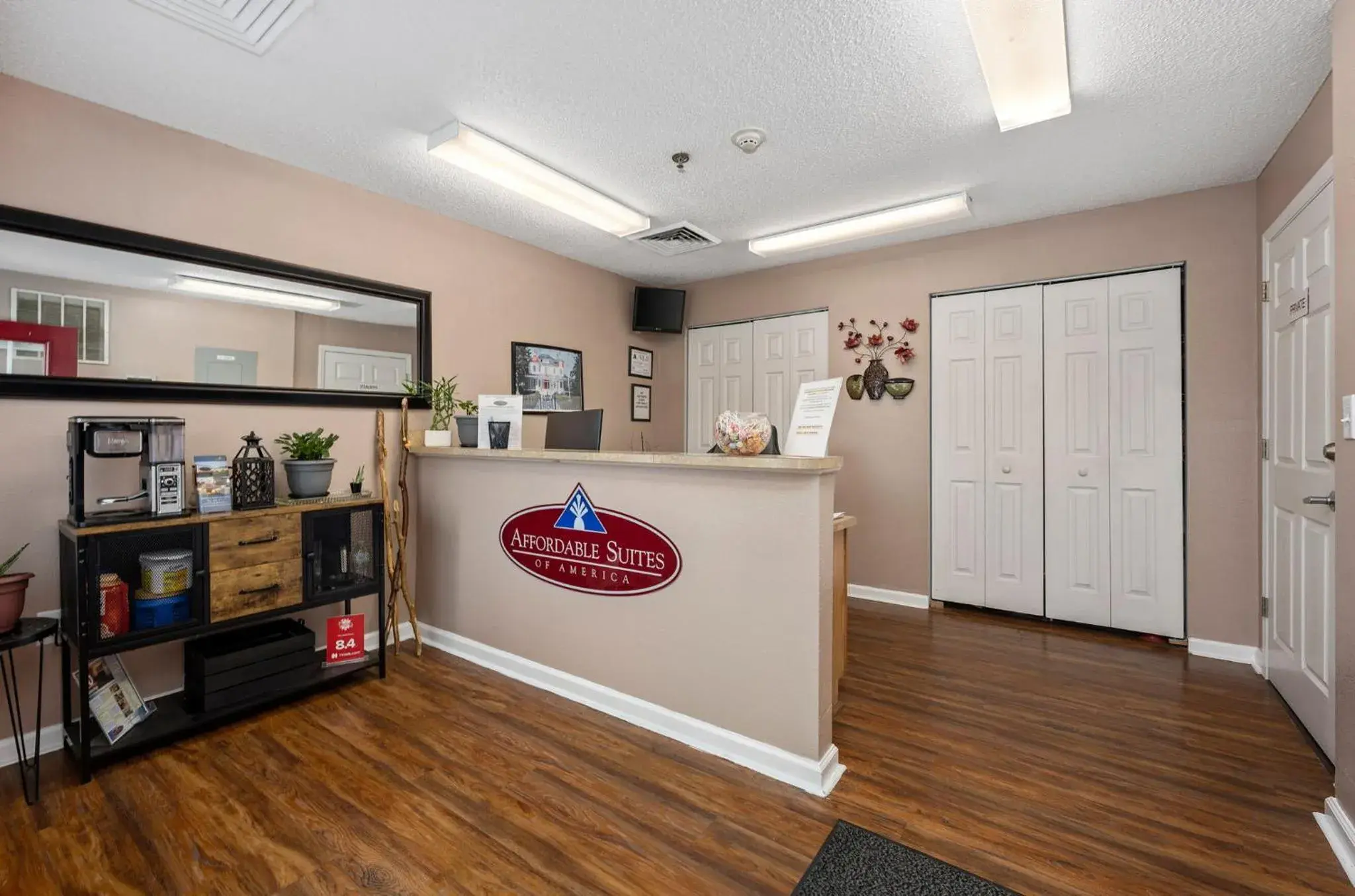 Lobby or reception in Affordable Suites Greenville Lobby or reception in Affordable Suites Greenville