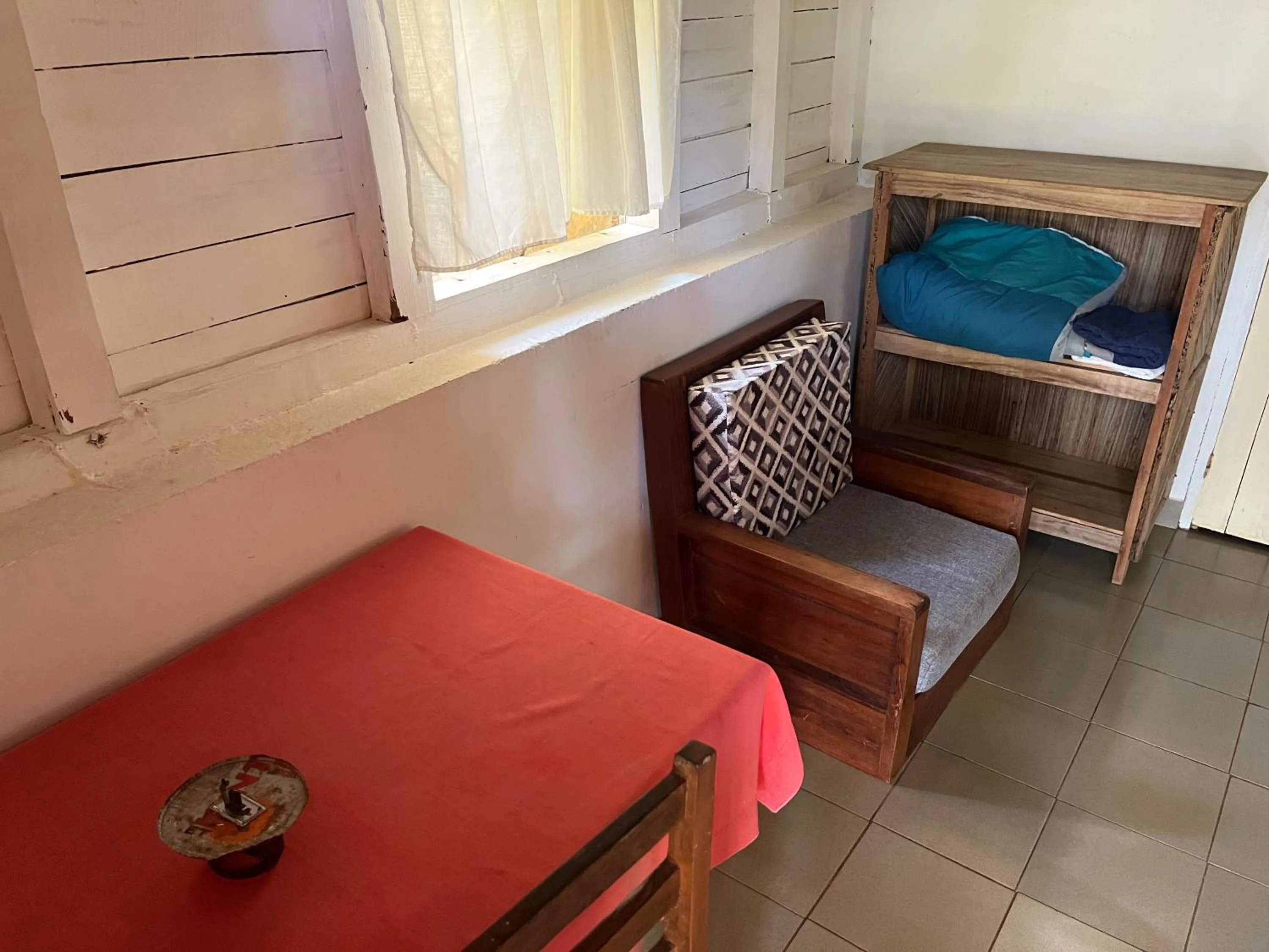 Seating area, Bed in Le Rocher