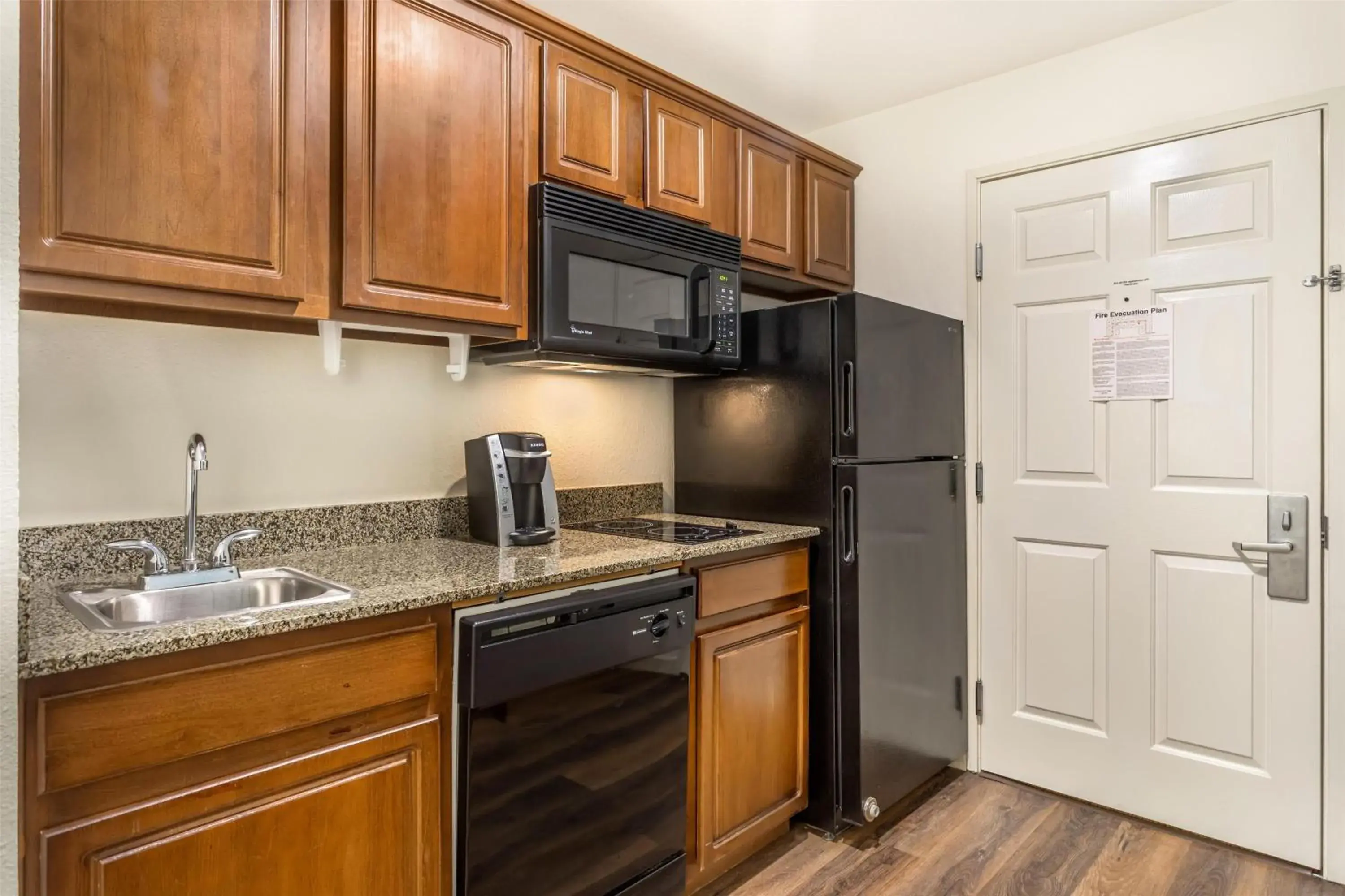 Bedroom in Best Western Plus Valdosta Hotel & Suites Bedroom in Best Western Plus Valdosta Hotel & Suites