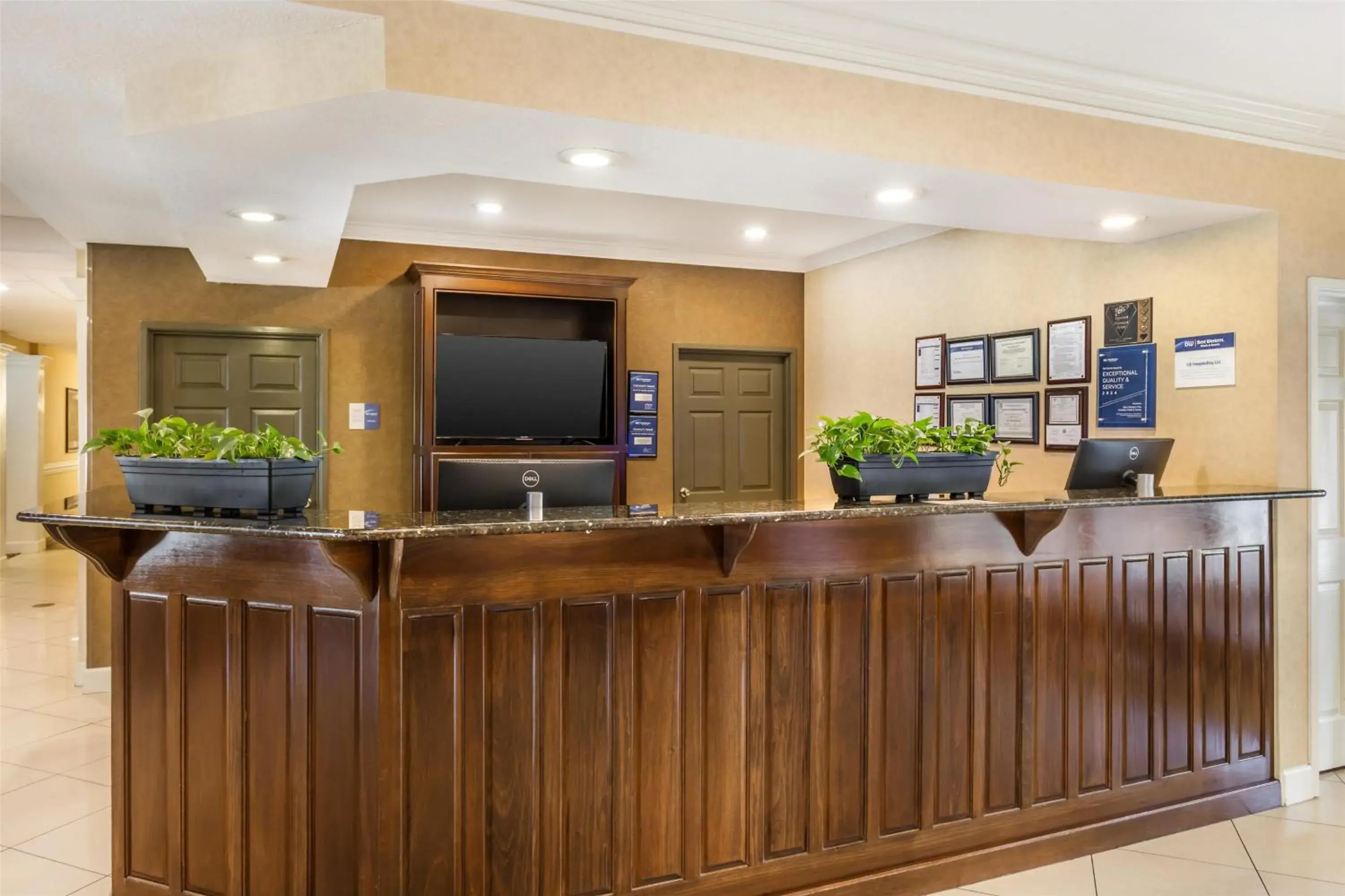 Lobby or reception in Best Western Plus Valdosta Hotel & Suites Lobby or reception in Best Western Plus Valdosta Hotel & Suites