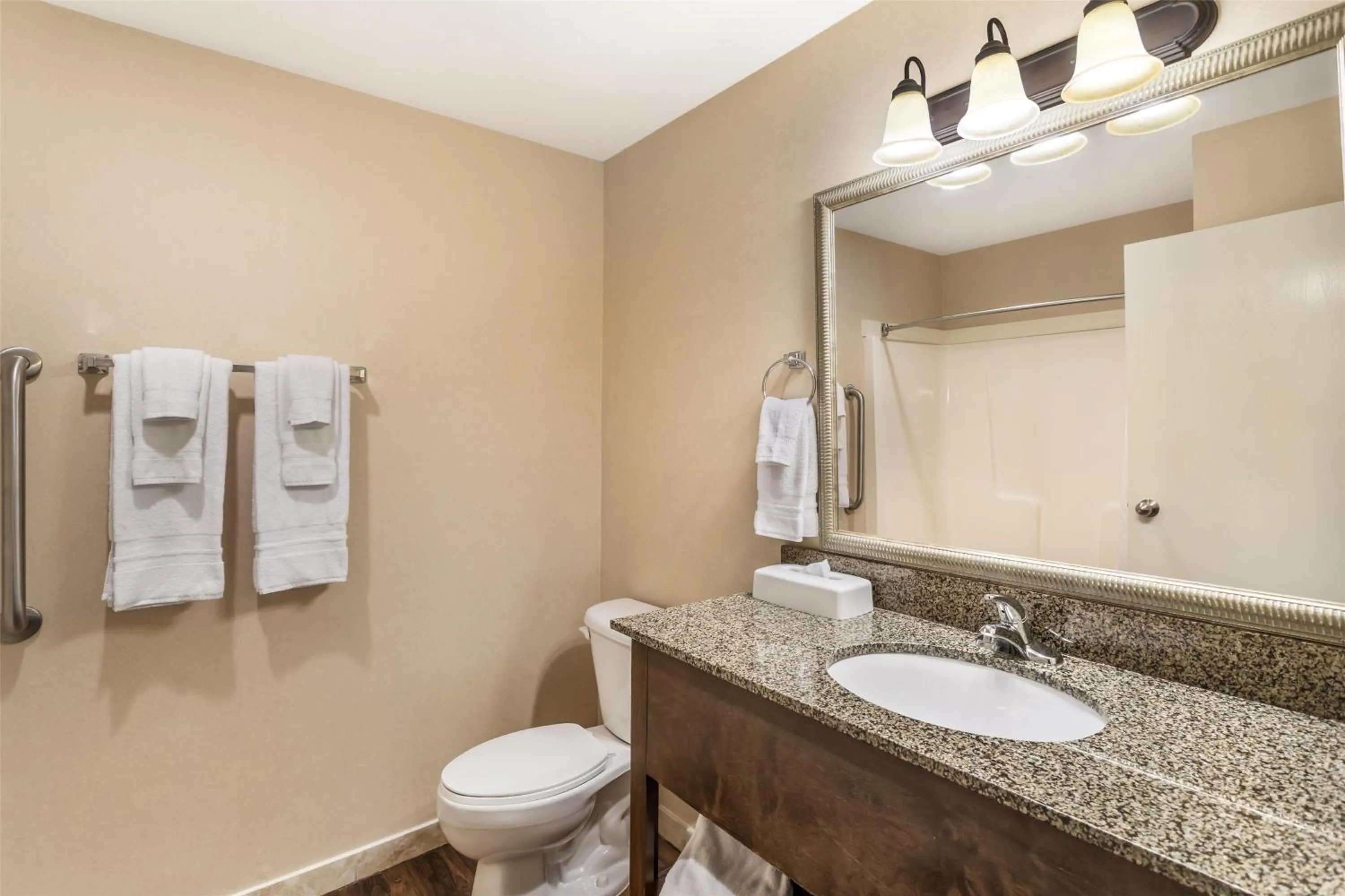 Bathroom in Best Western Plus Valdosta Hotel & Suites
