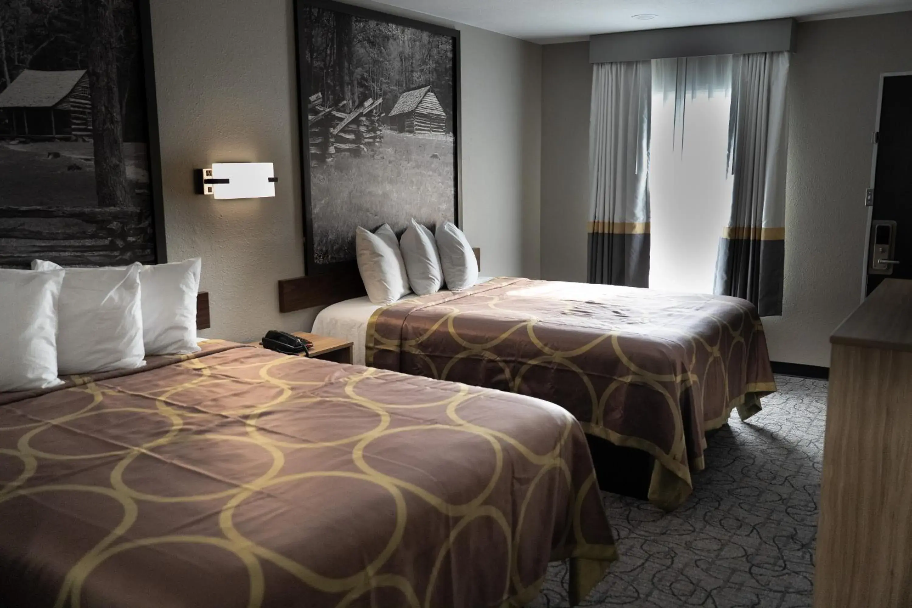 Bed in Super 8 by Wyndham Antioch/Nashville South East Bed in Super 8 by Wyndham Antioch/Nashville South East