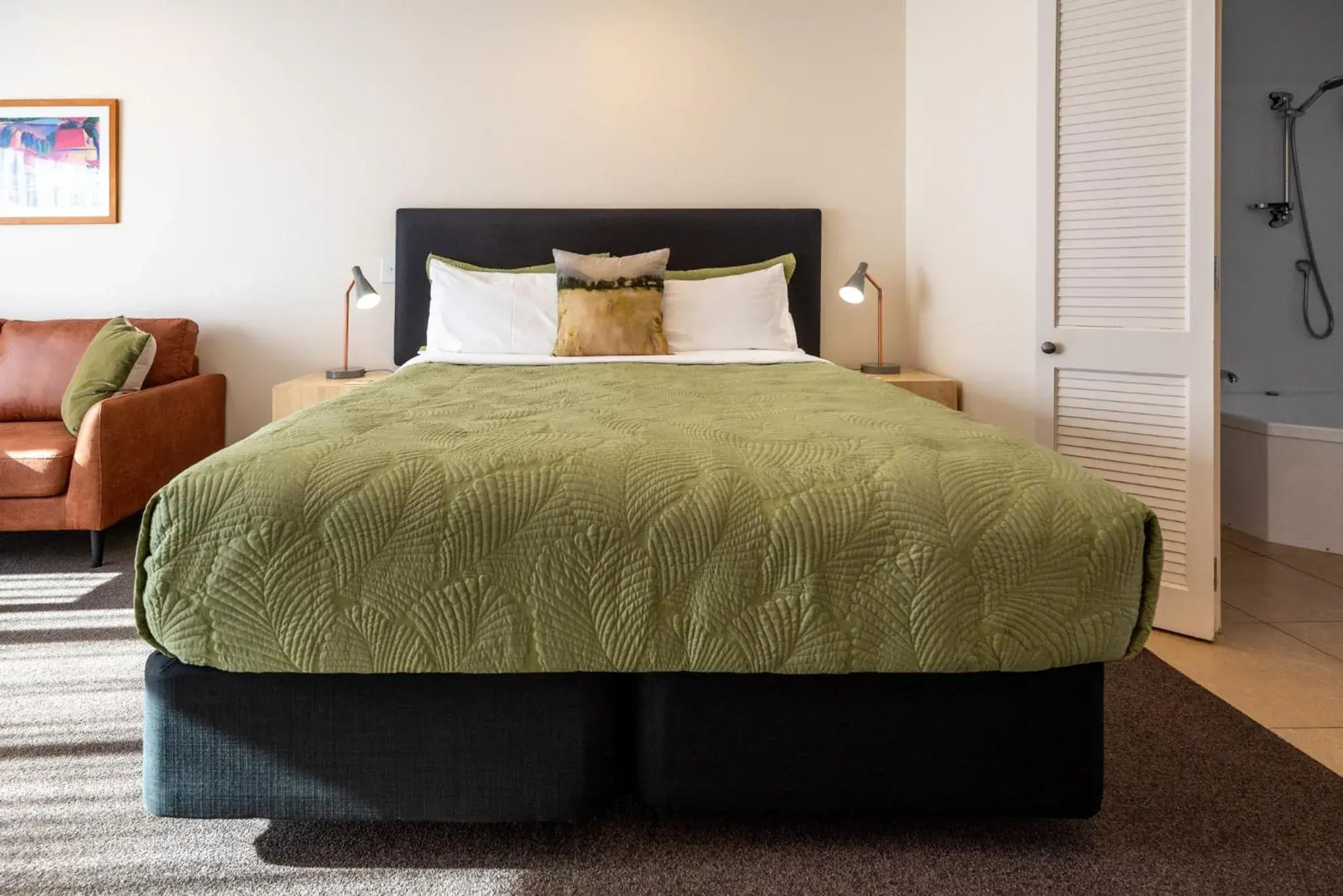 Bed in Tussock Peak Lodge Bed in Tussock Peak Lodge