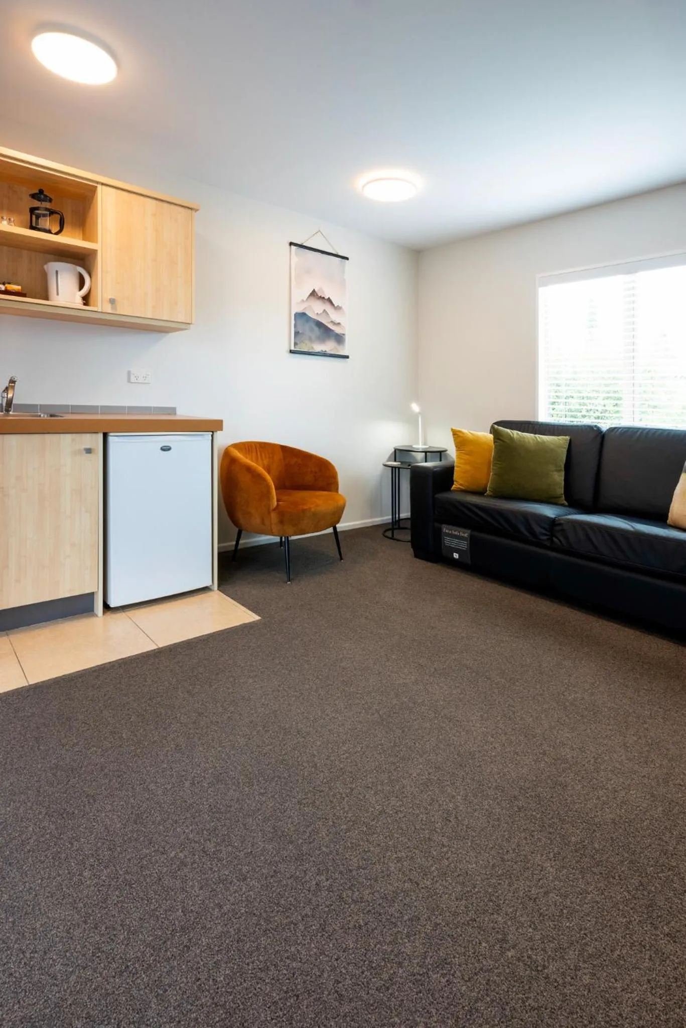 Kitchen or kitchenette in Tussock Peak Lodge