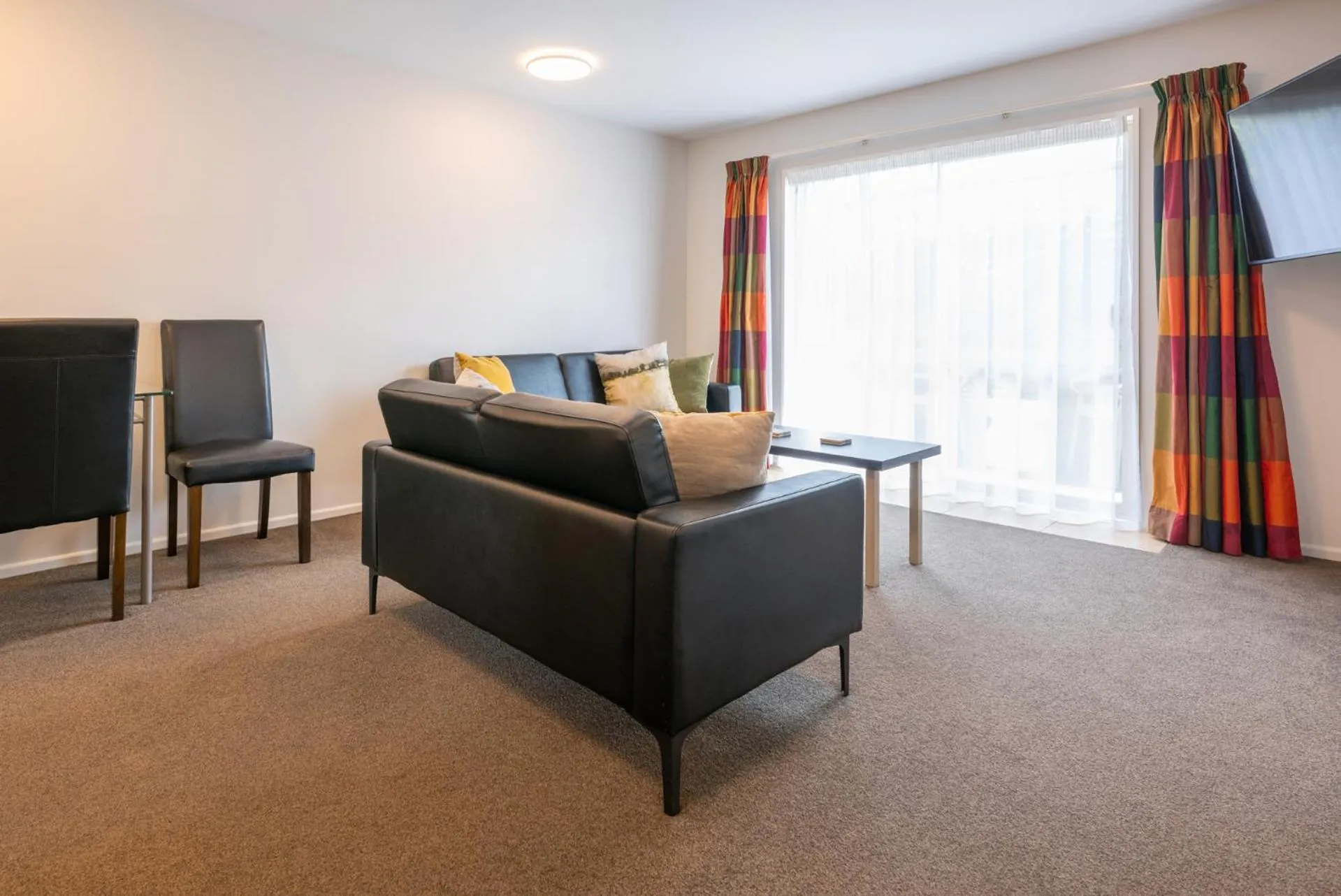 Living room in Tussock Peak Lodge