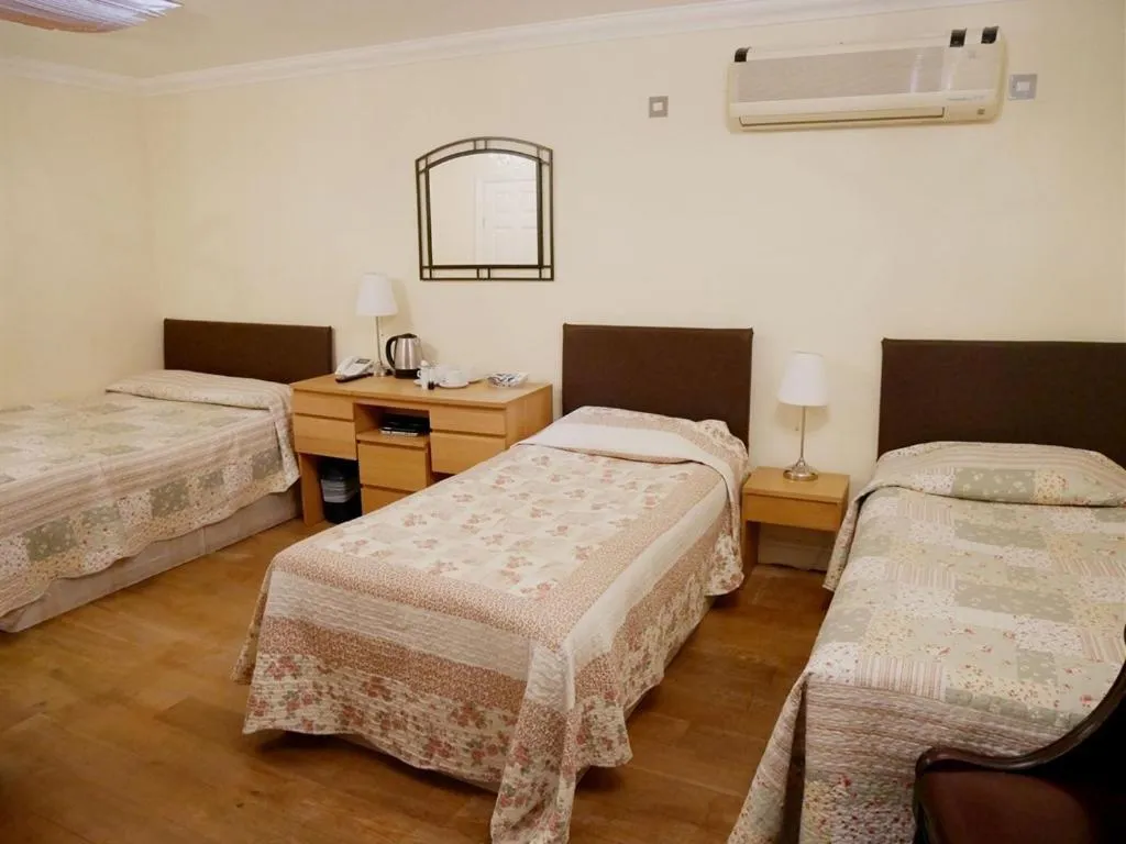 Bedroom, Bed in The Gresham Hotel