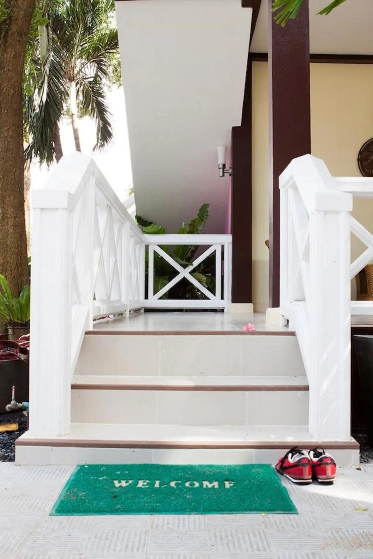 Day in Sandy House Rawai