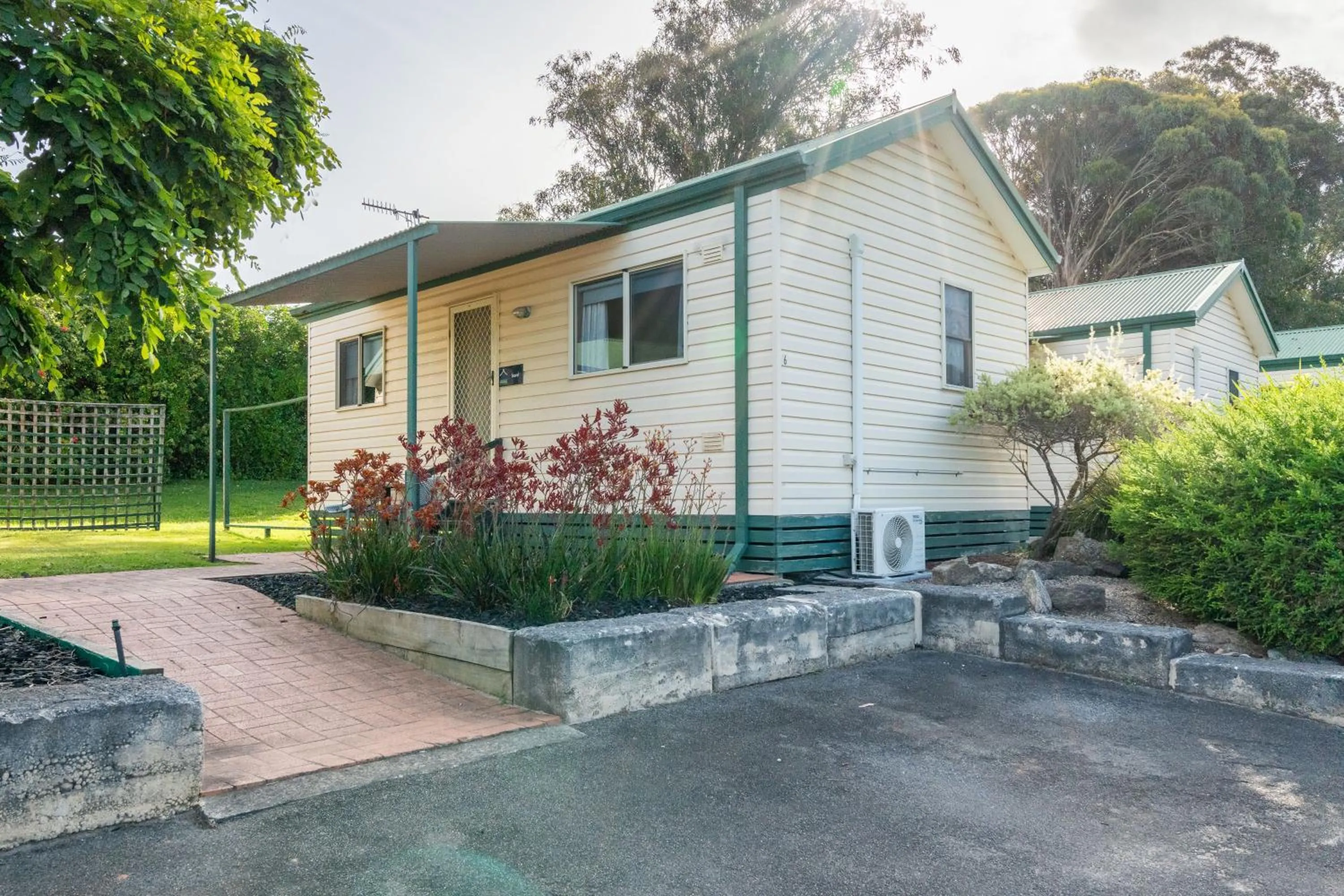 Property building in Tasman Holiday Parks - Albany