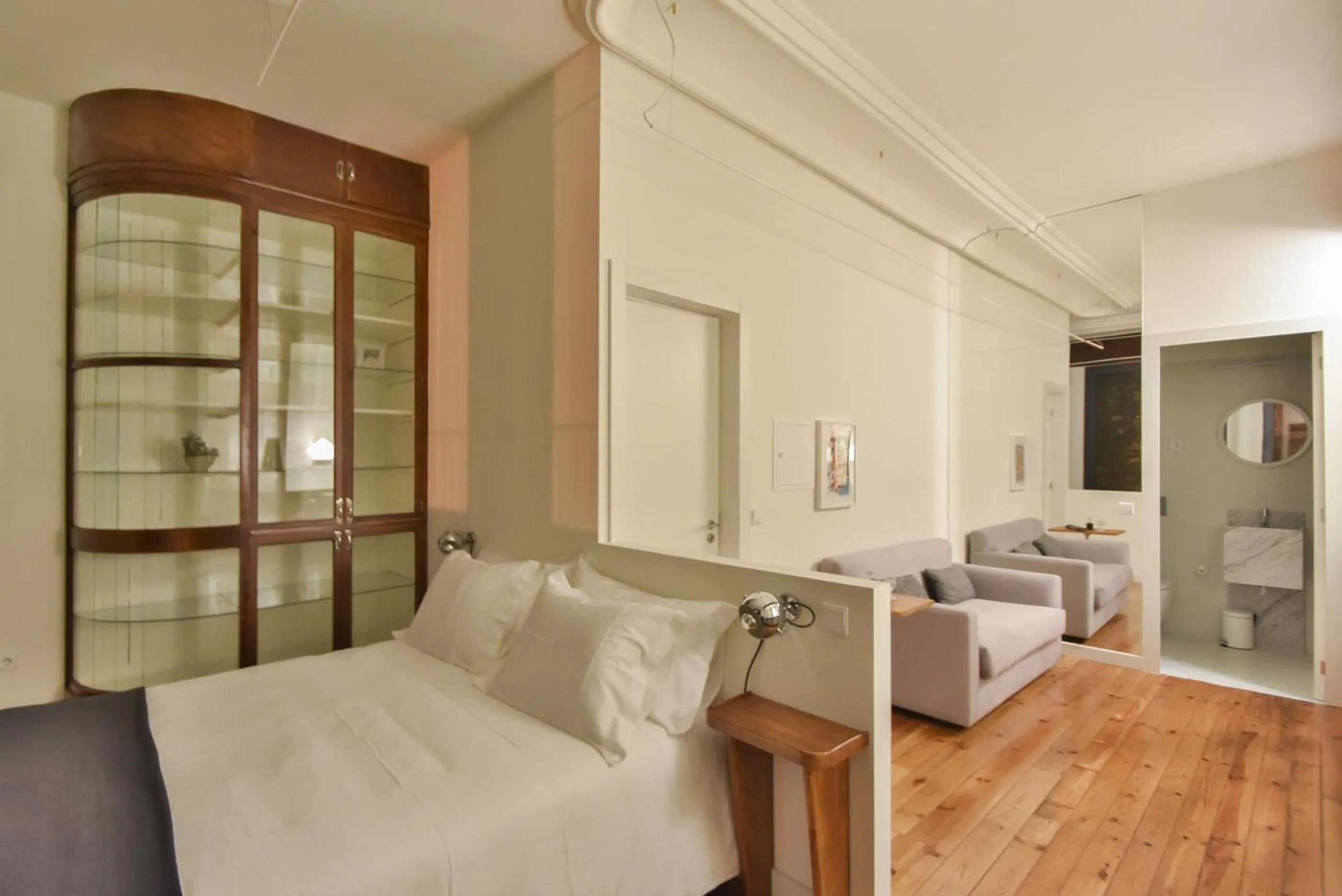 Bathroom, Bed in Republica 157 Guest House