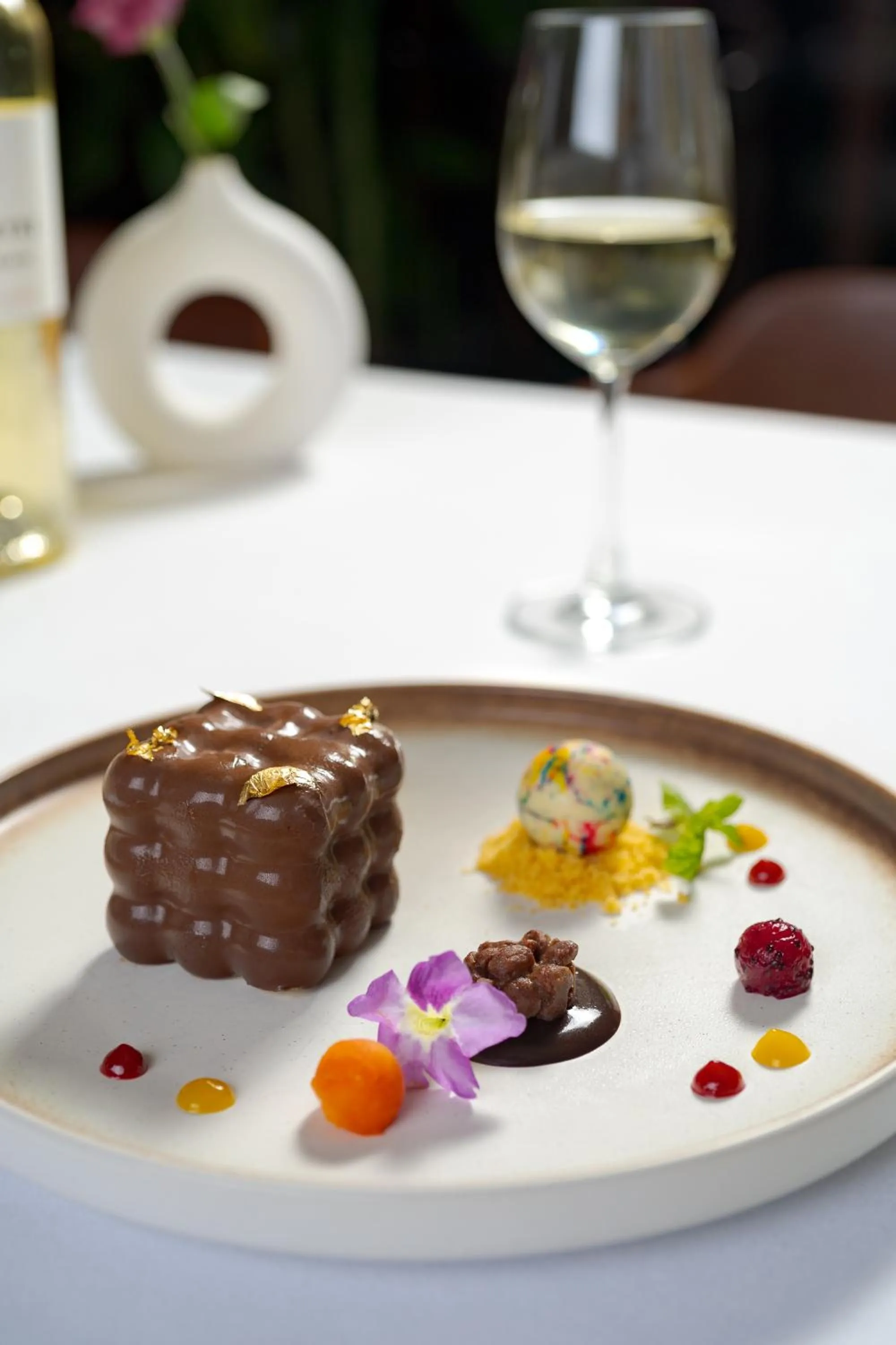 Restaurant/places to eat in Plantation Urban Resort & Spa