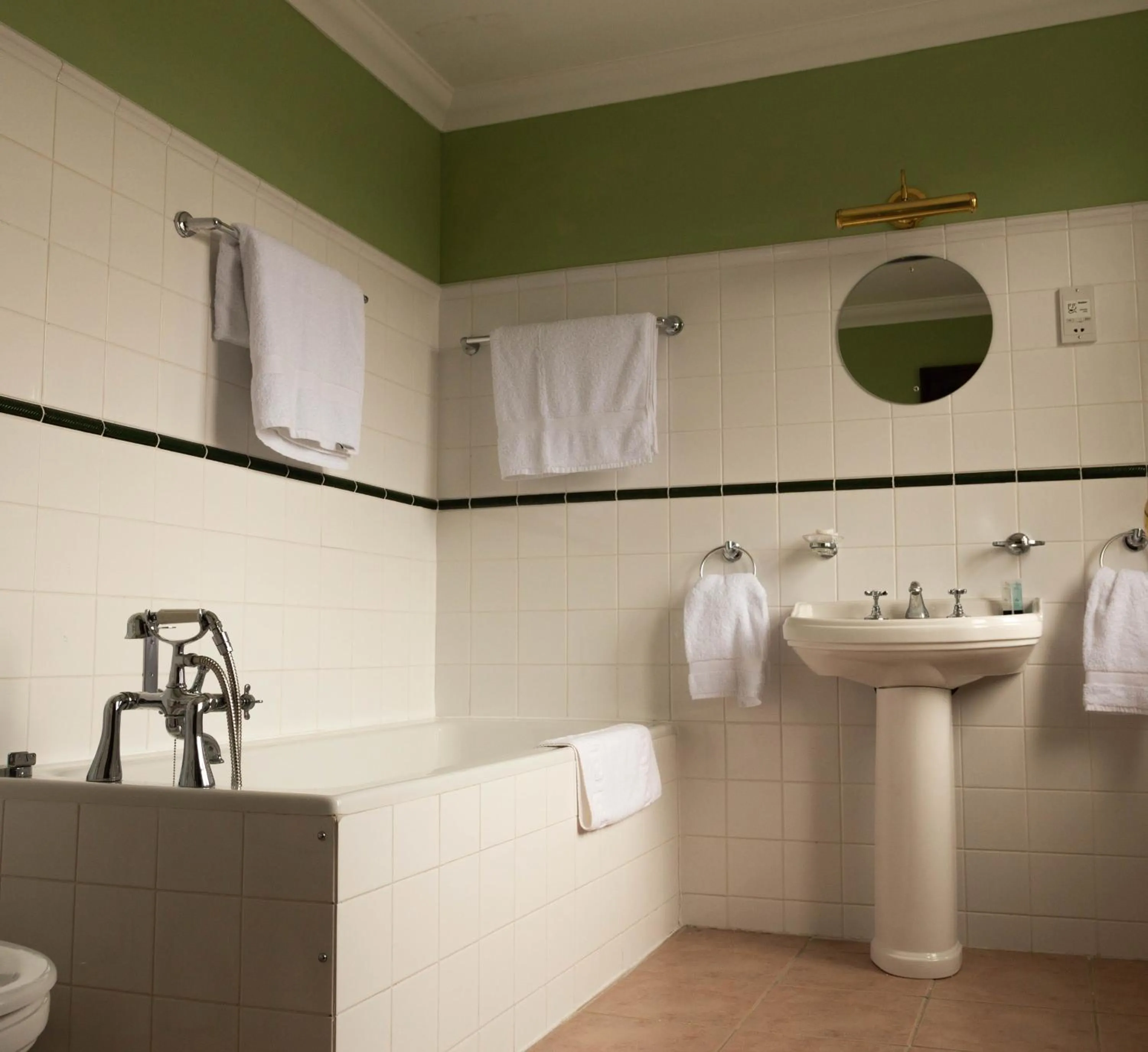 Deluxe Twin Room - single occupancy in The Bridge Helmsdale
