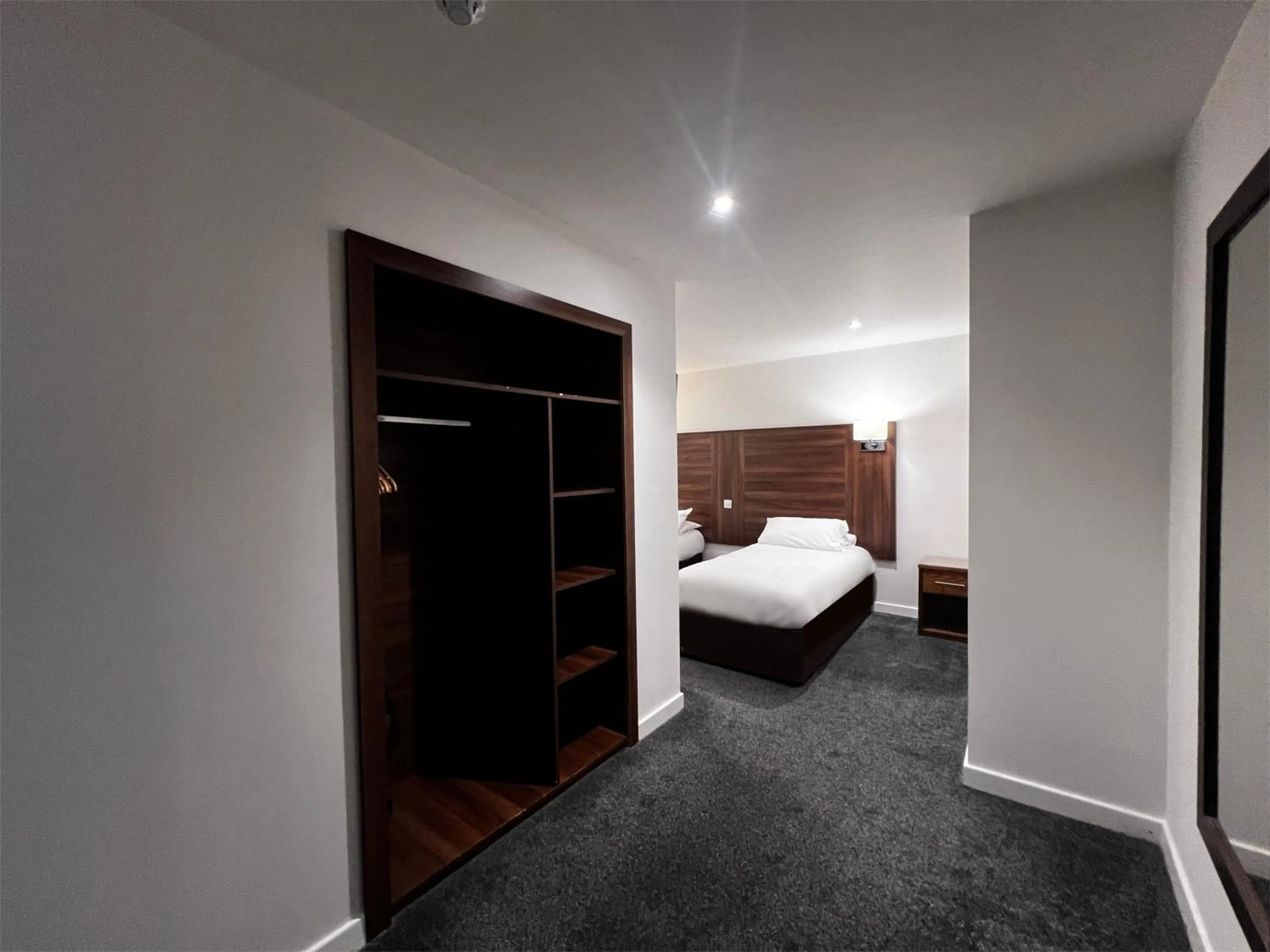 Bedroom, Bed in Park Hotel