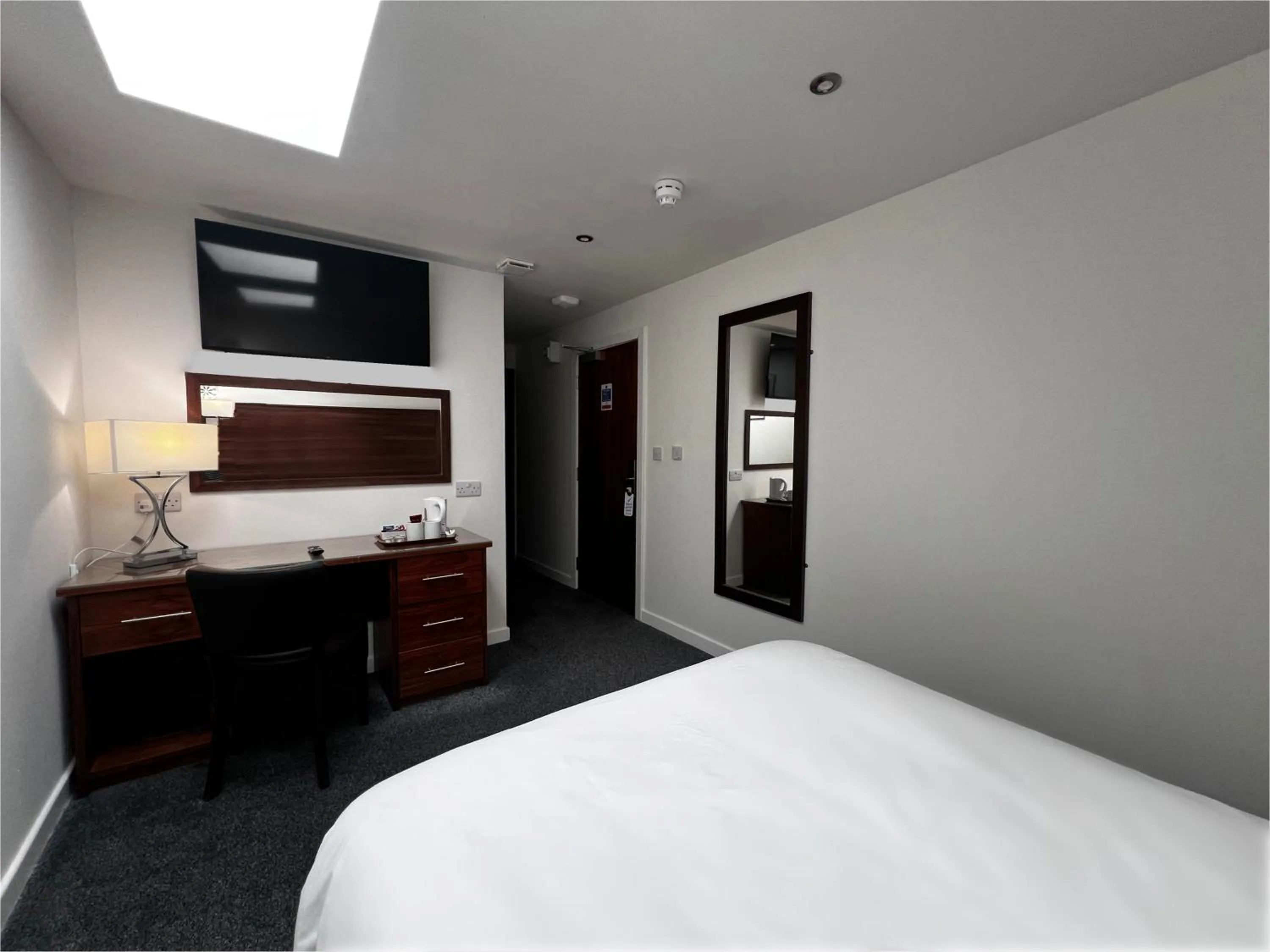 Bedroom, Bed in Park Hotel