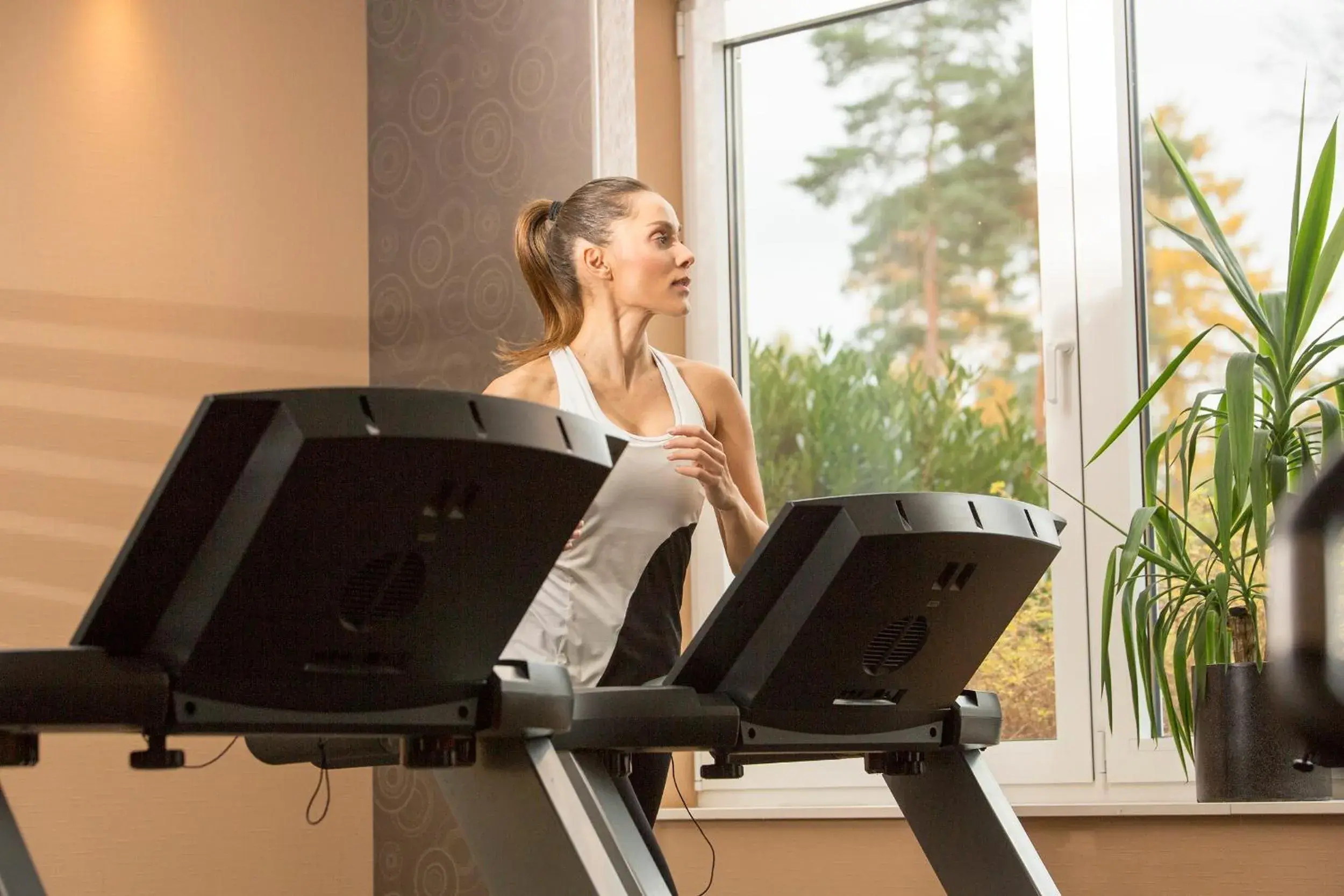 Fitness centre/facilities in l'Arrivée Hotel & Spa Fitness centre/facilities in l'Arrivée Hotel & Spa