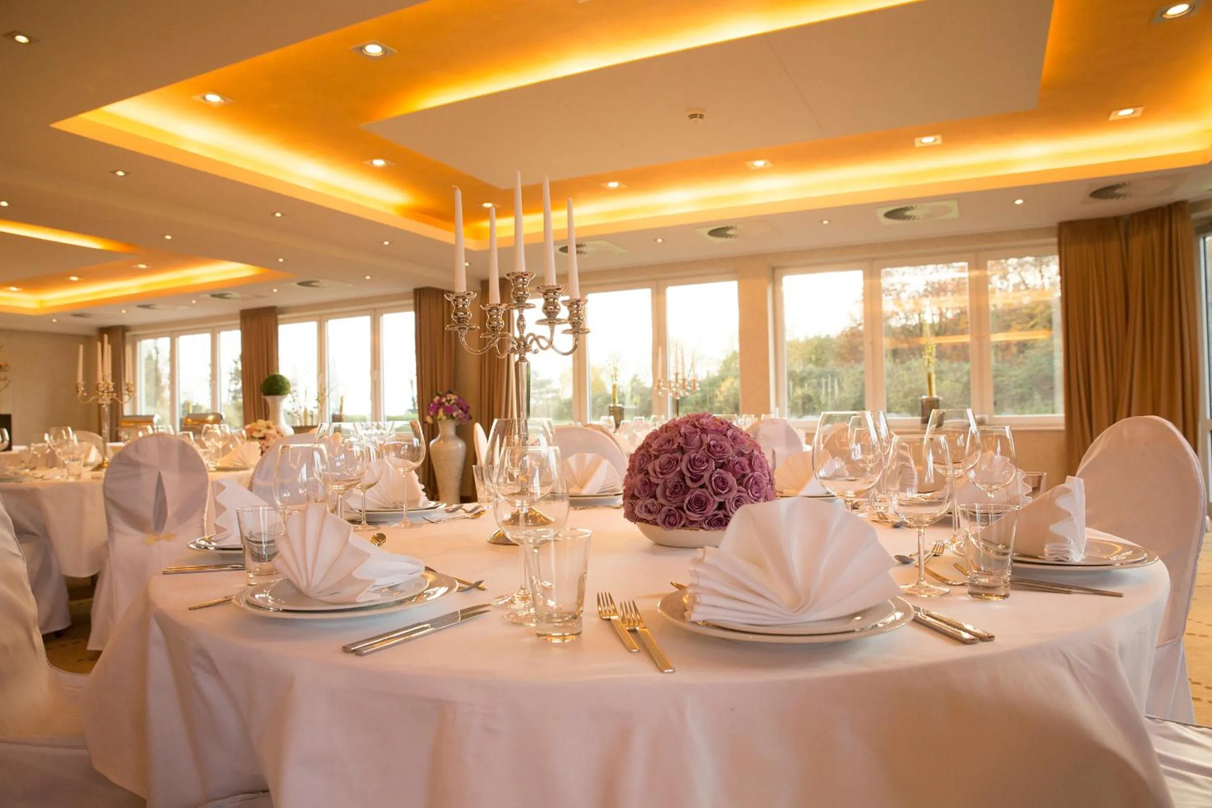 Restaurant/places to eat in l'Arrivée Hotel & Spa