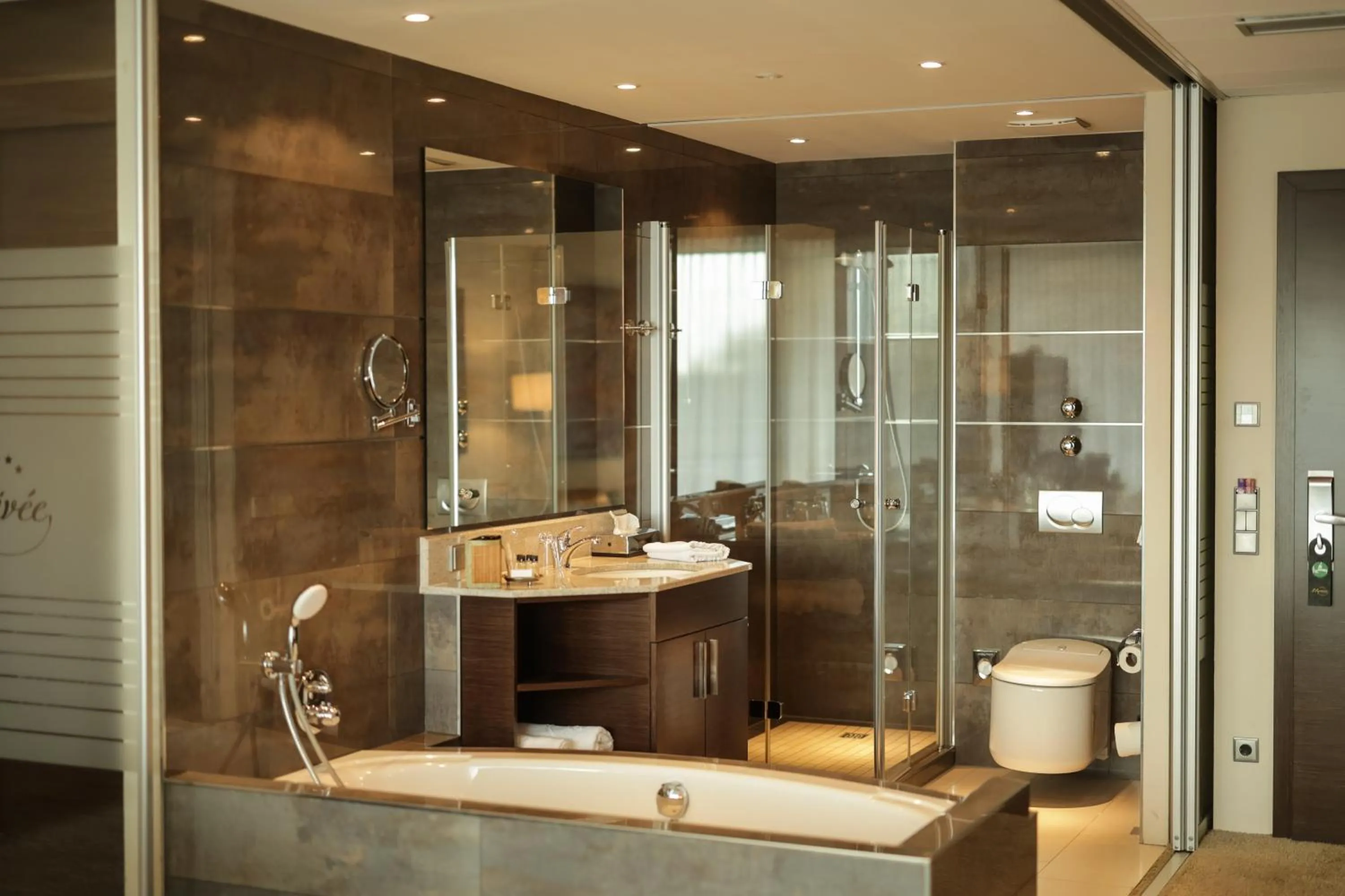 l'Arrivée Hotel & Spa