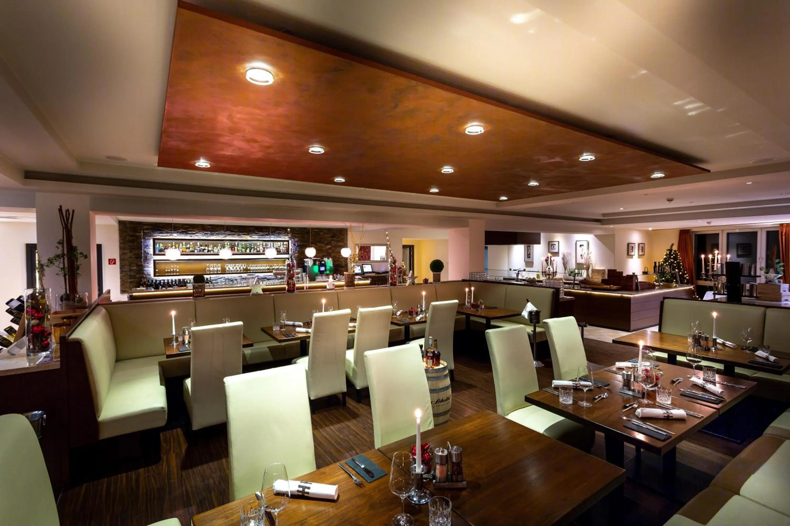 Food and drinks in l'Arrivée Hotel & Spa