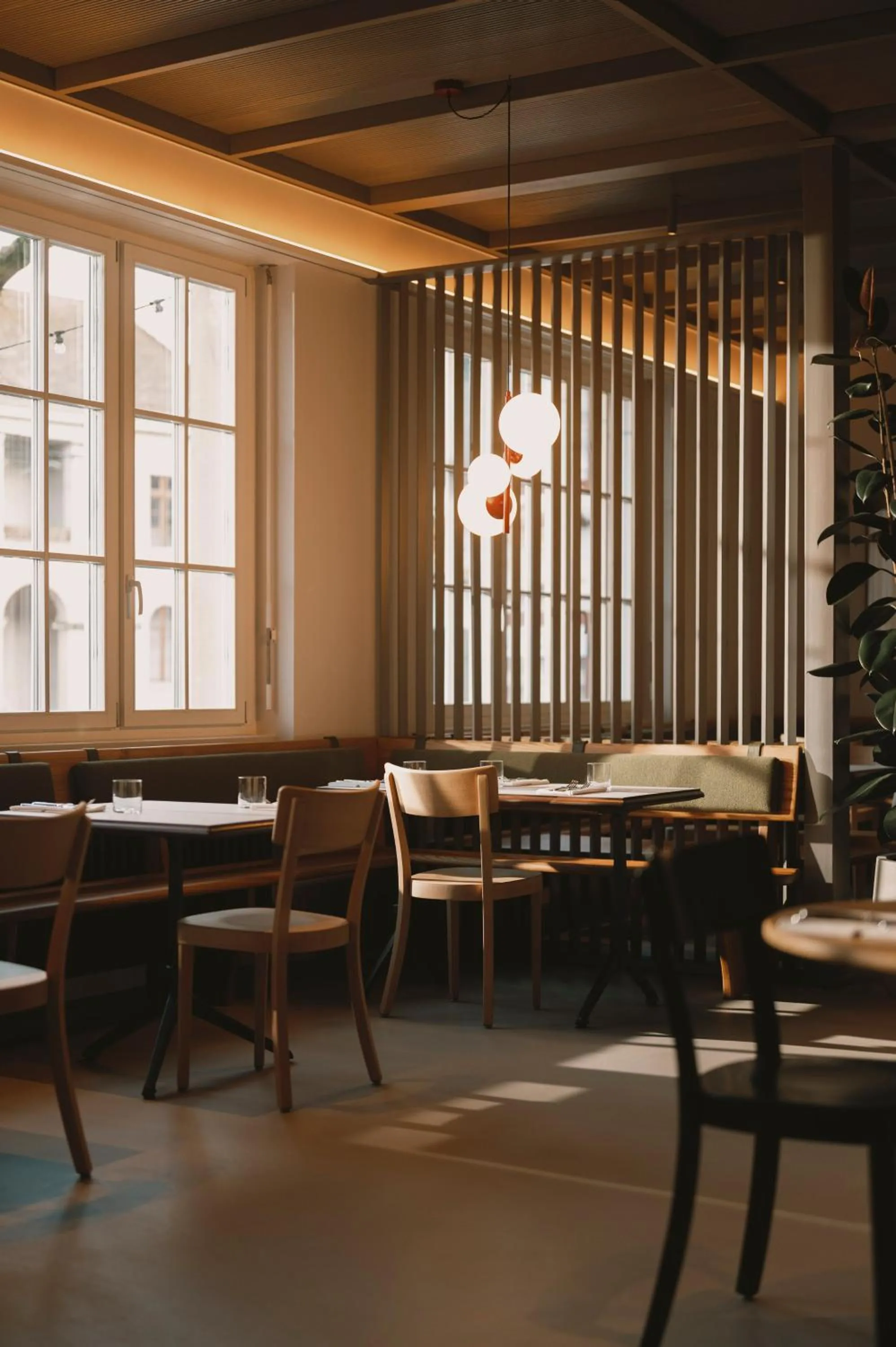 Restaurant/places to eat in Landgasthof Riehen Hotel and Restaurant, Basel