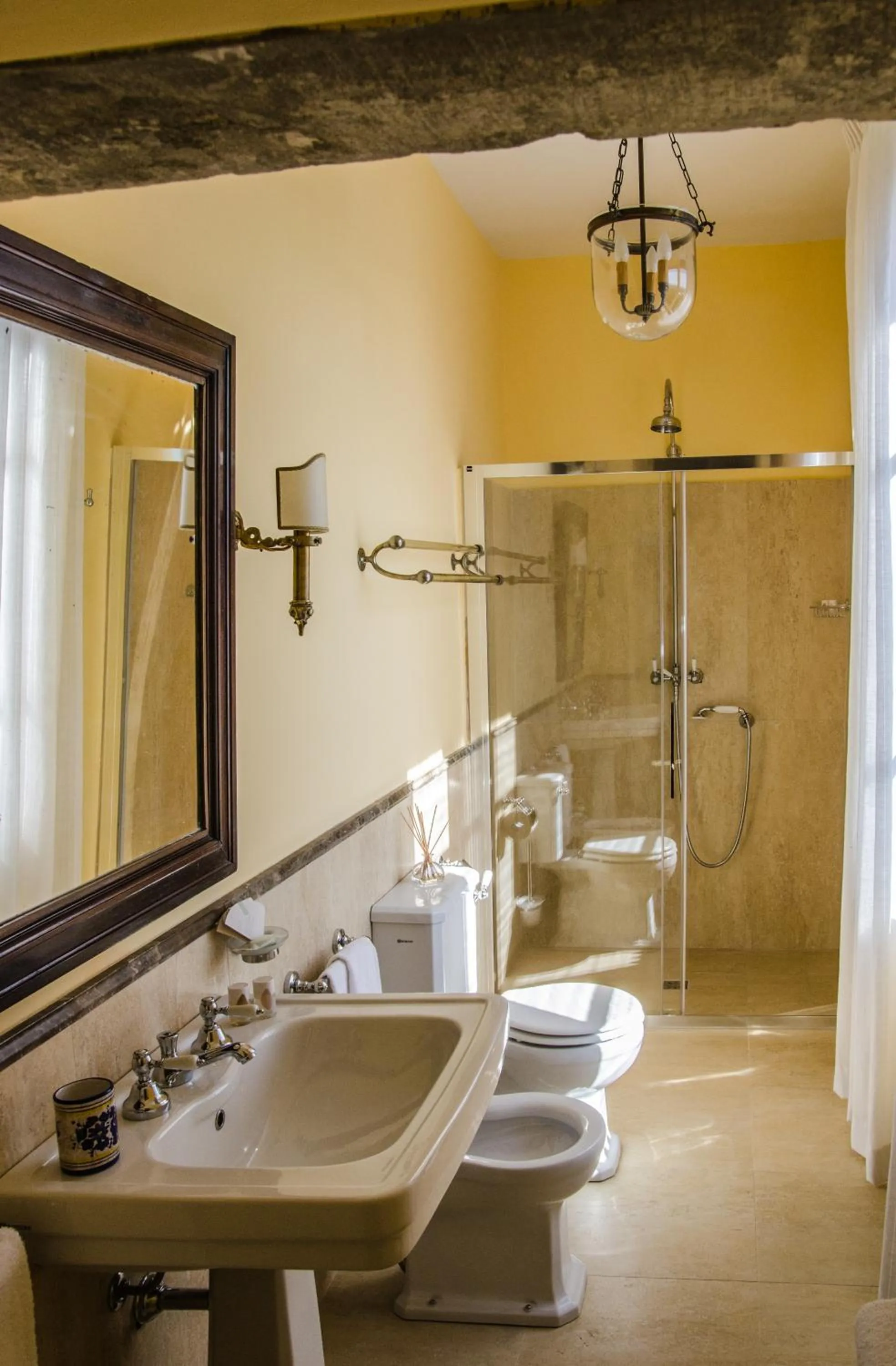 Shower in Villa La Piccioncina Firenze