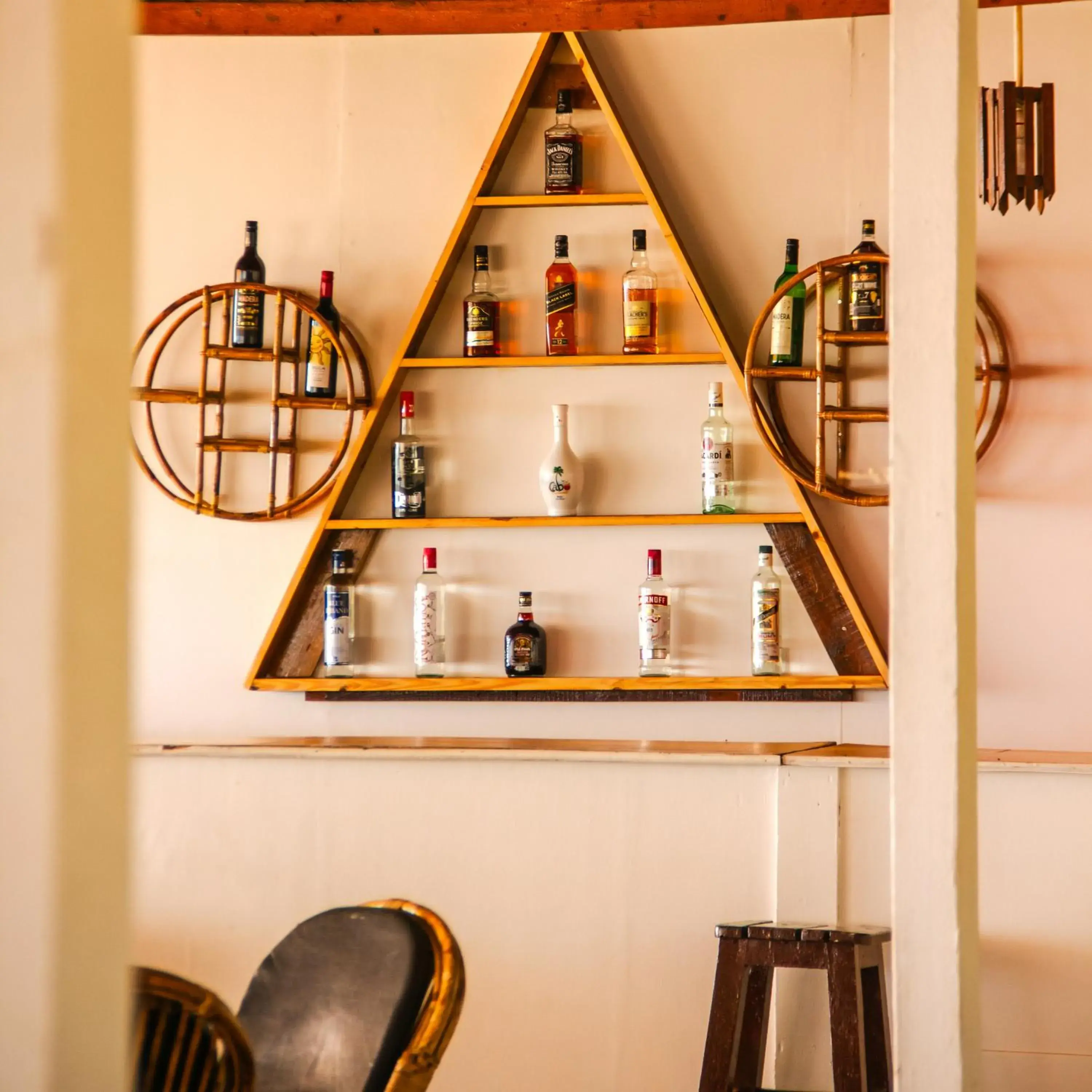 Restaurant/places to eat in Cuba Patnem Restaurant/places to eat in Cuba Patnem