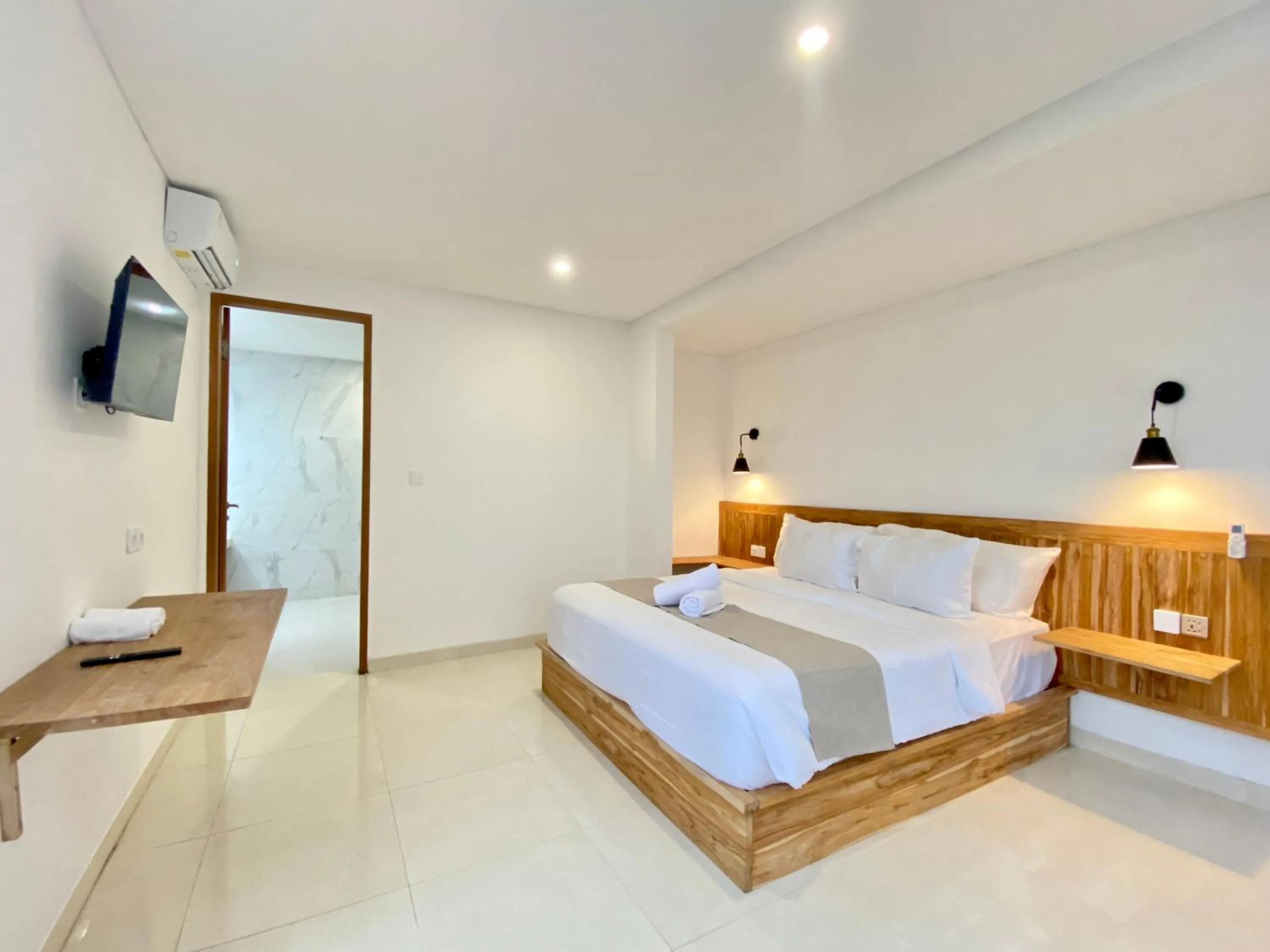 Bedroom, Bed in Villa Harmony - Residence
