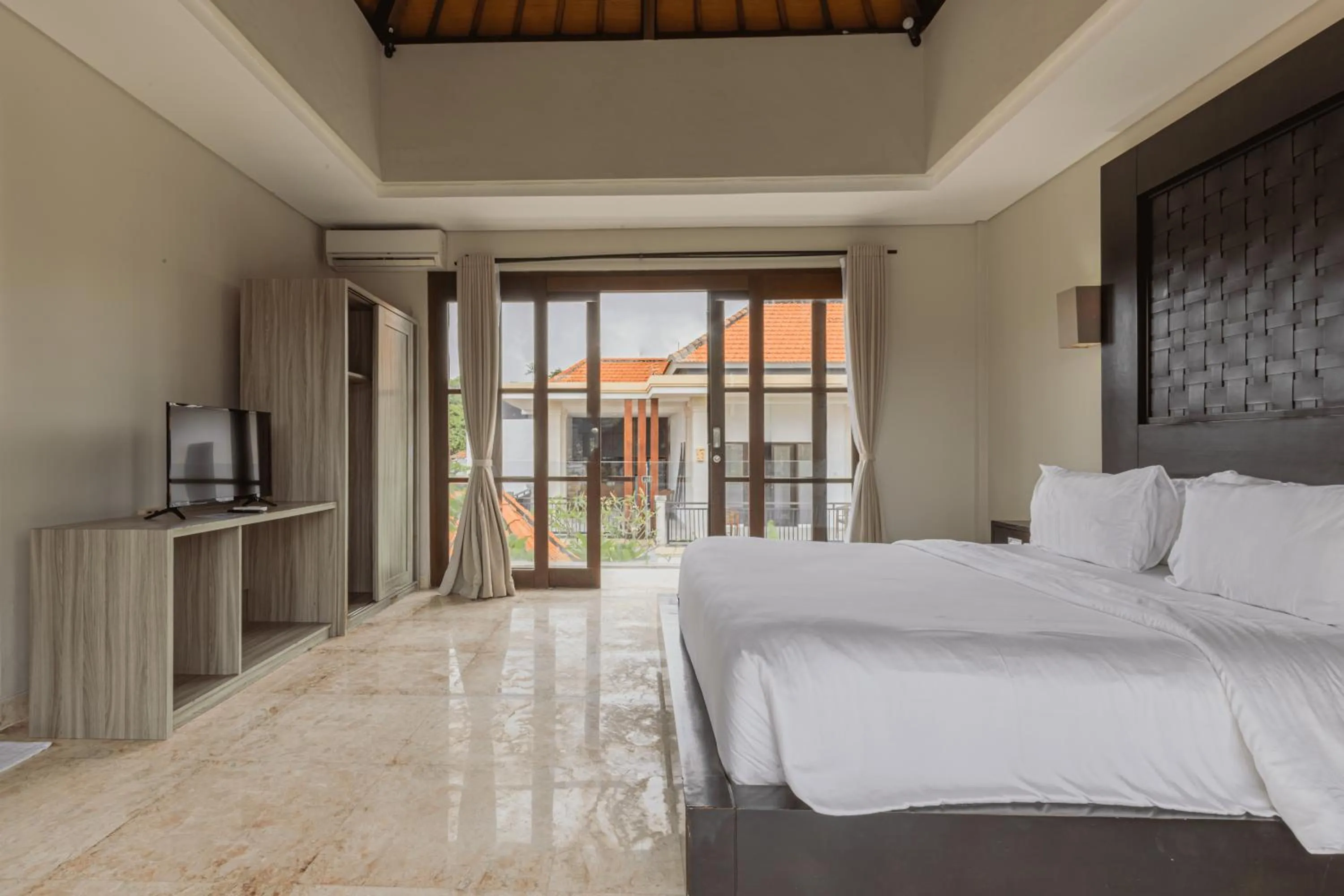Bed in Villa Harmony - Residence