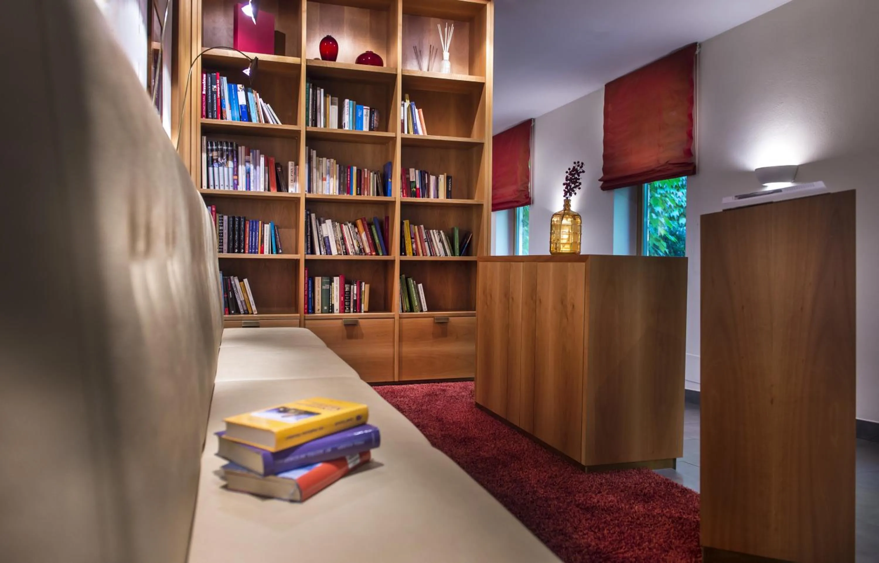 Library in Hotel St. Anton