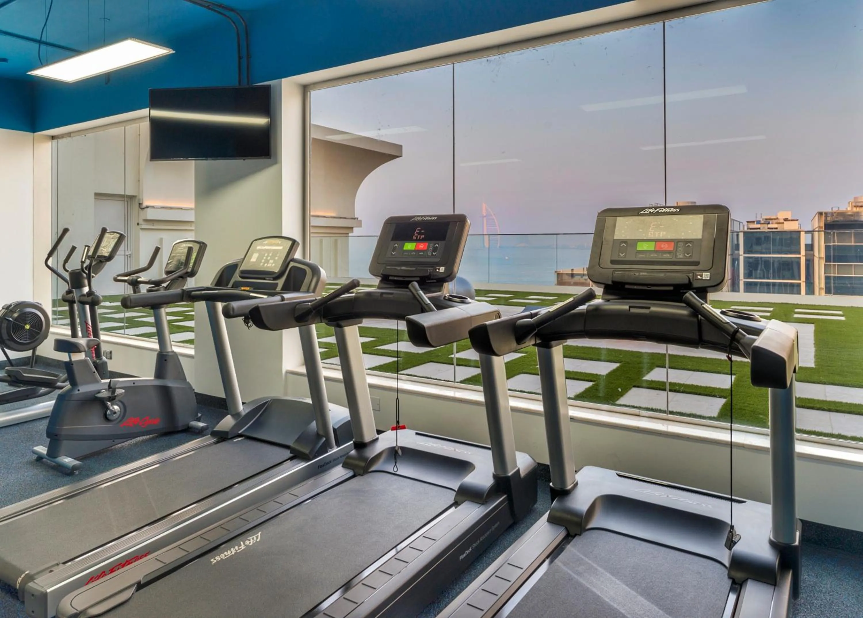 Fitness centre/facilities in Royal Central Hotel and Resort The Palm