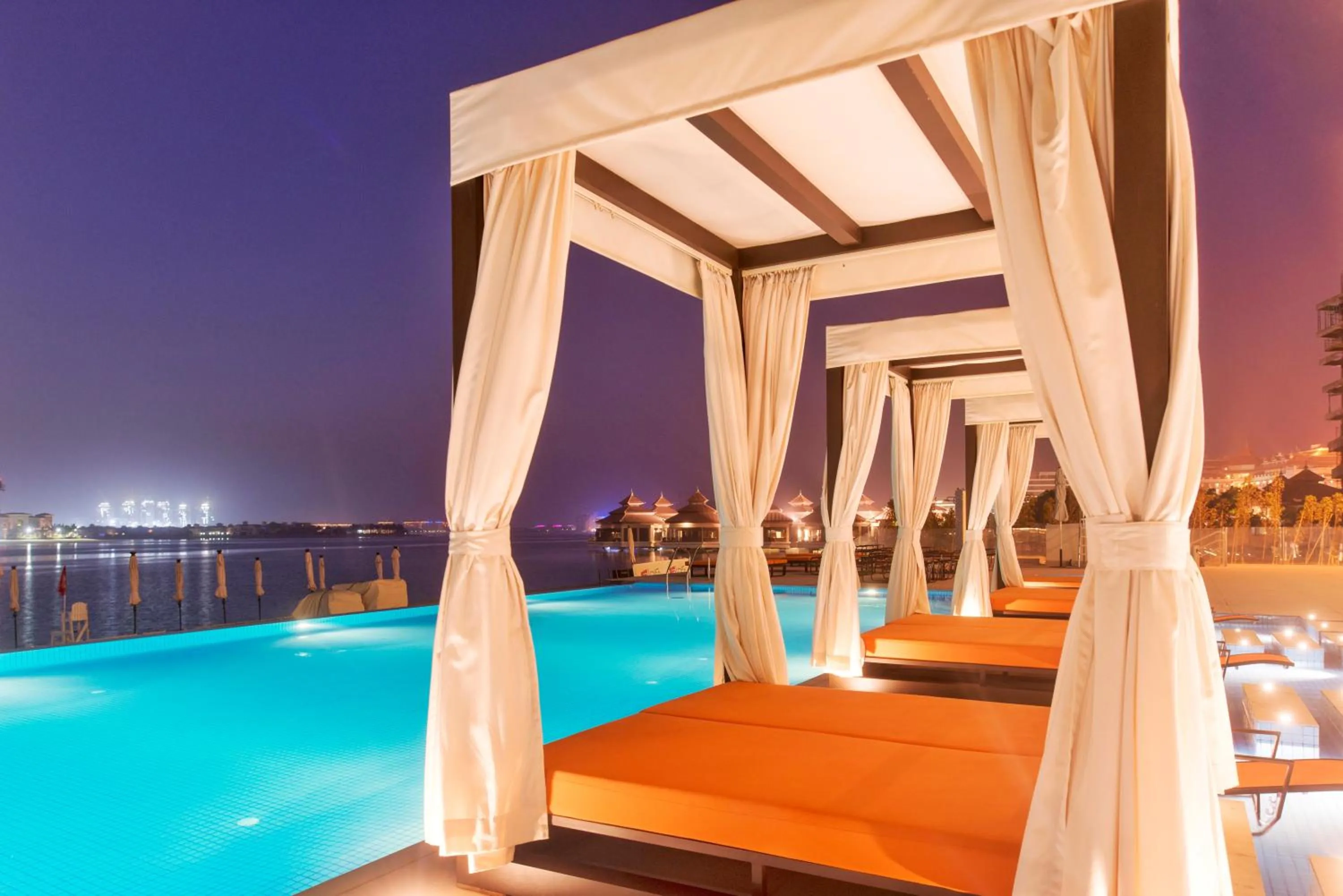 Swimming pool in Royal Central Hotel and Resort The Palm