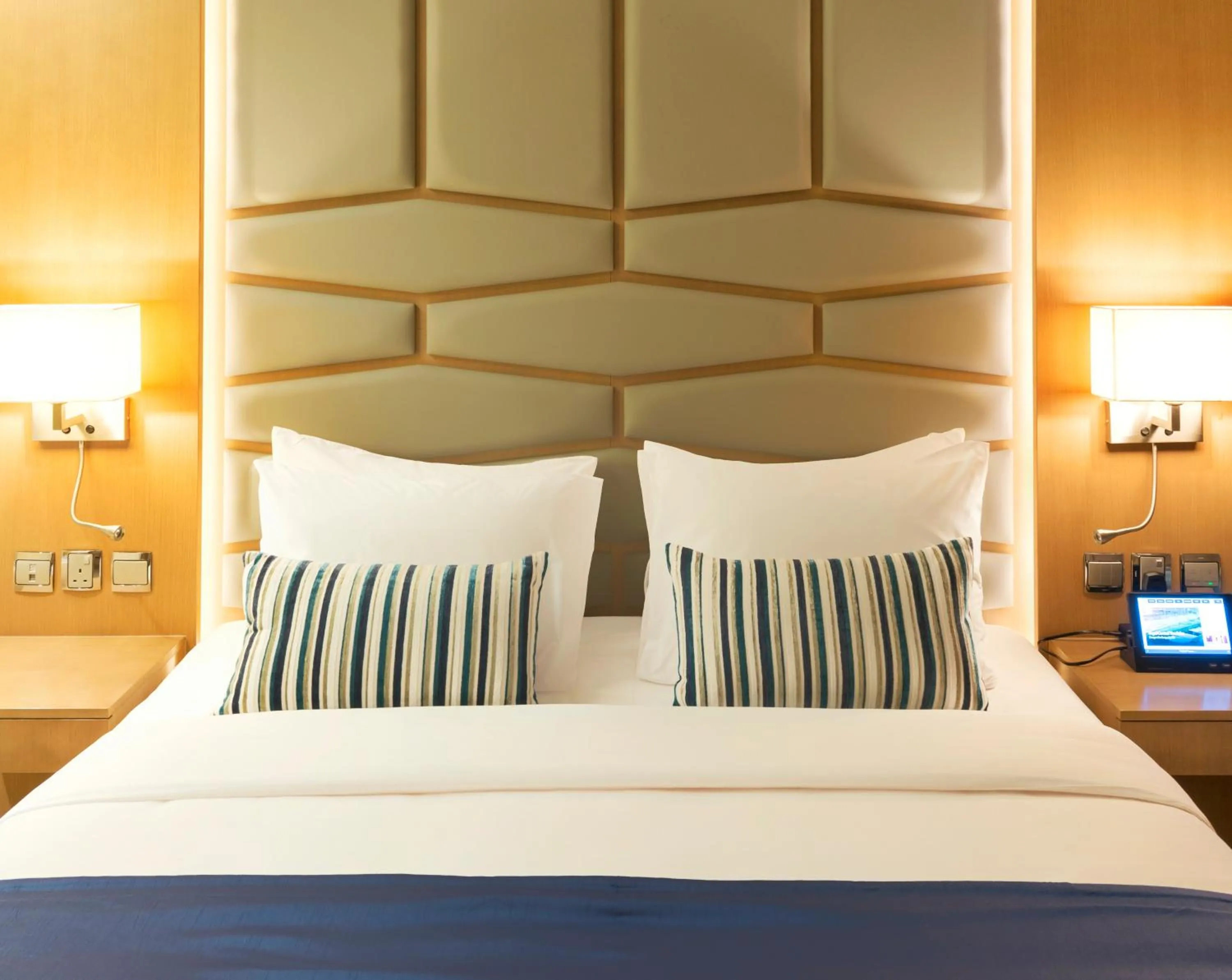 Bed in Royal Central Hotel and Resort The Palm