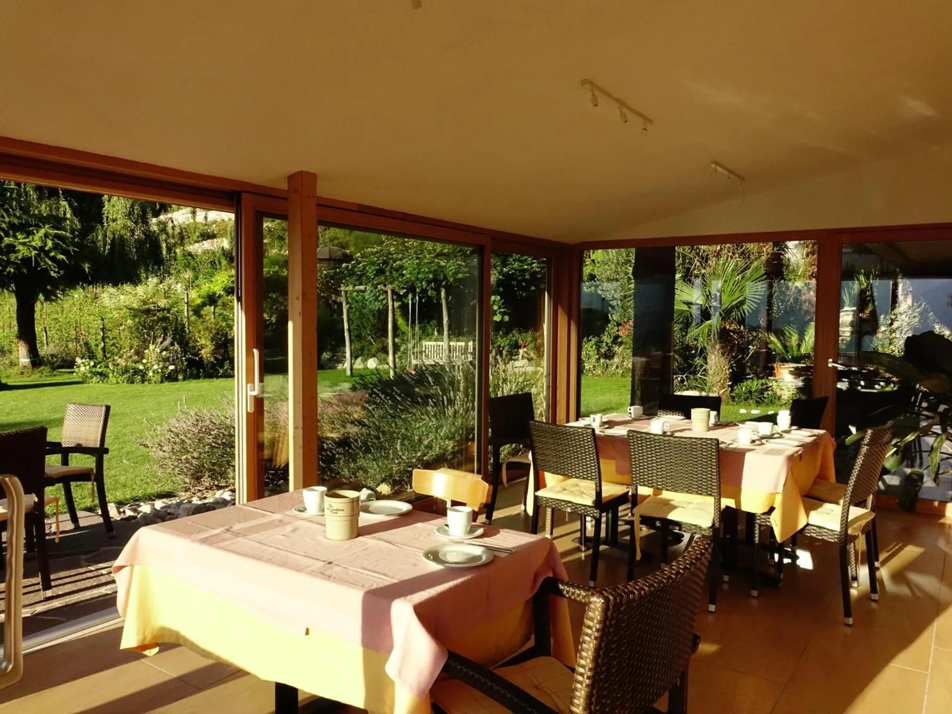 Restaurant/places to eat in Tirolerhof Tisens