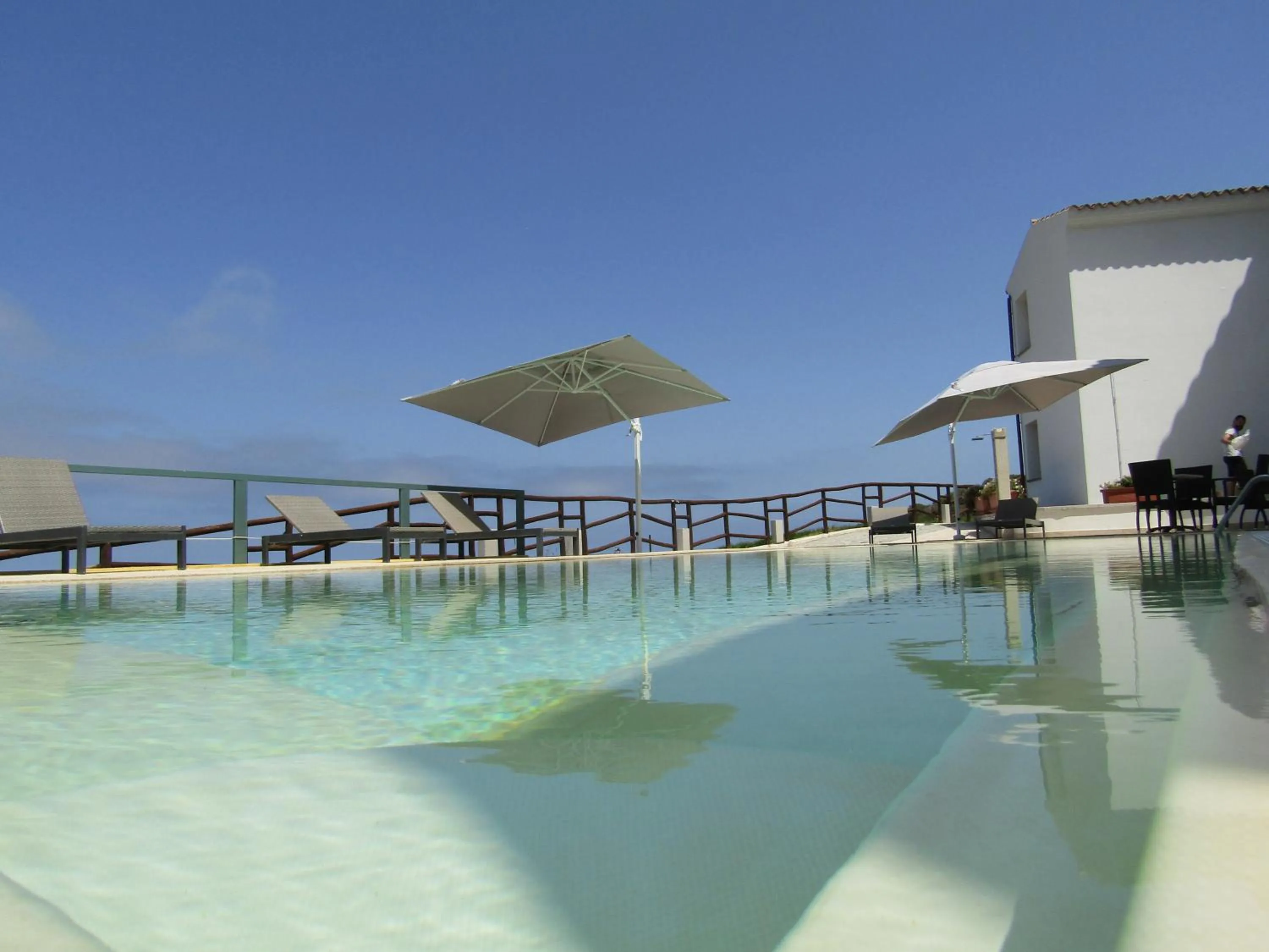 Swimming pool in Hotel Castello Budoni