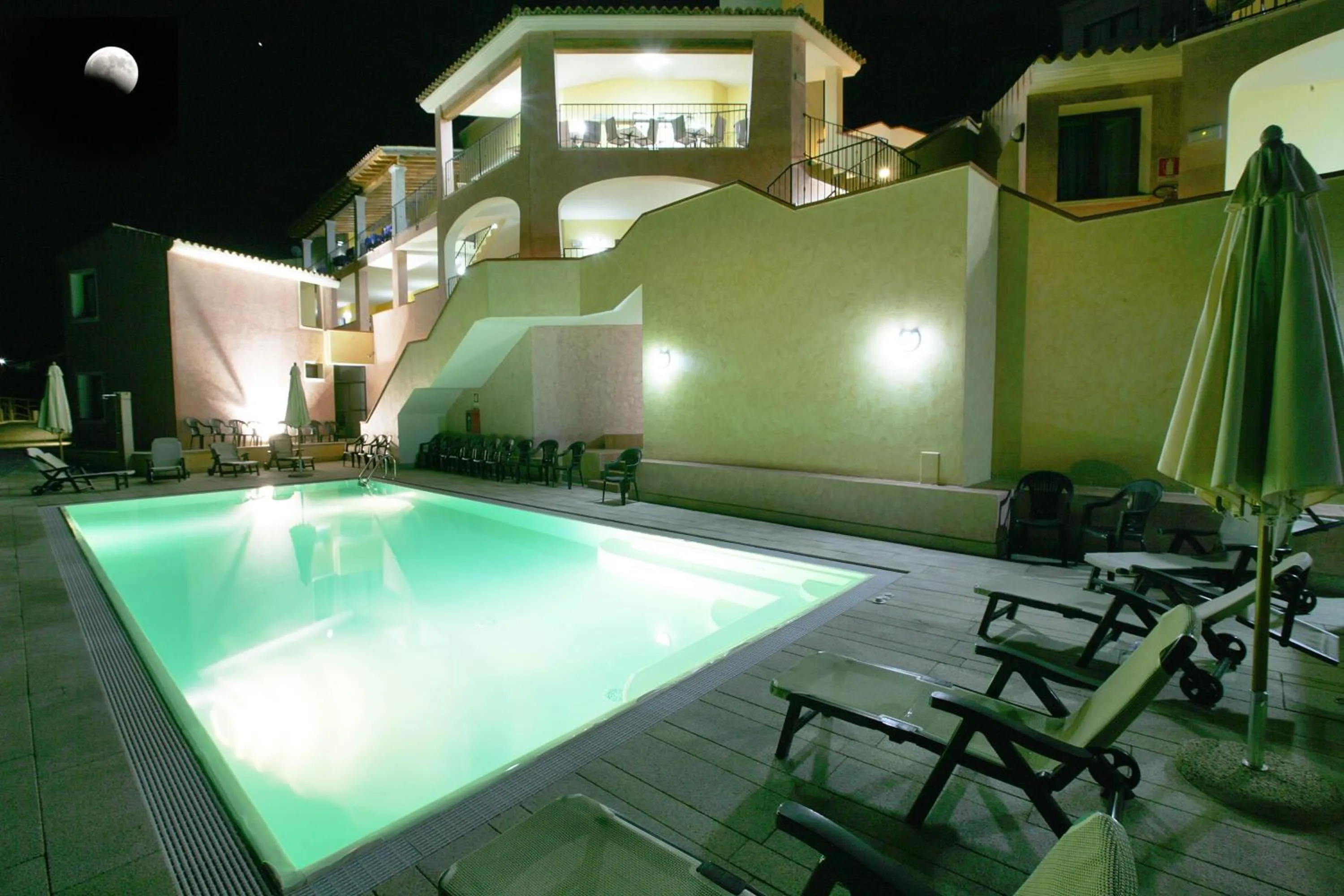 Night in Hotel Castello Budoni
