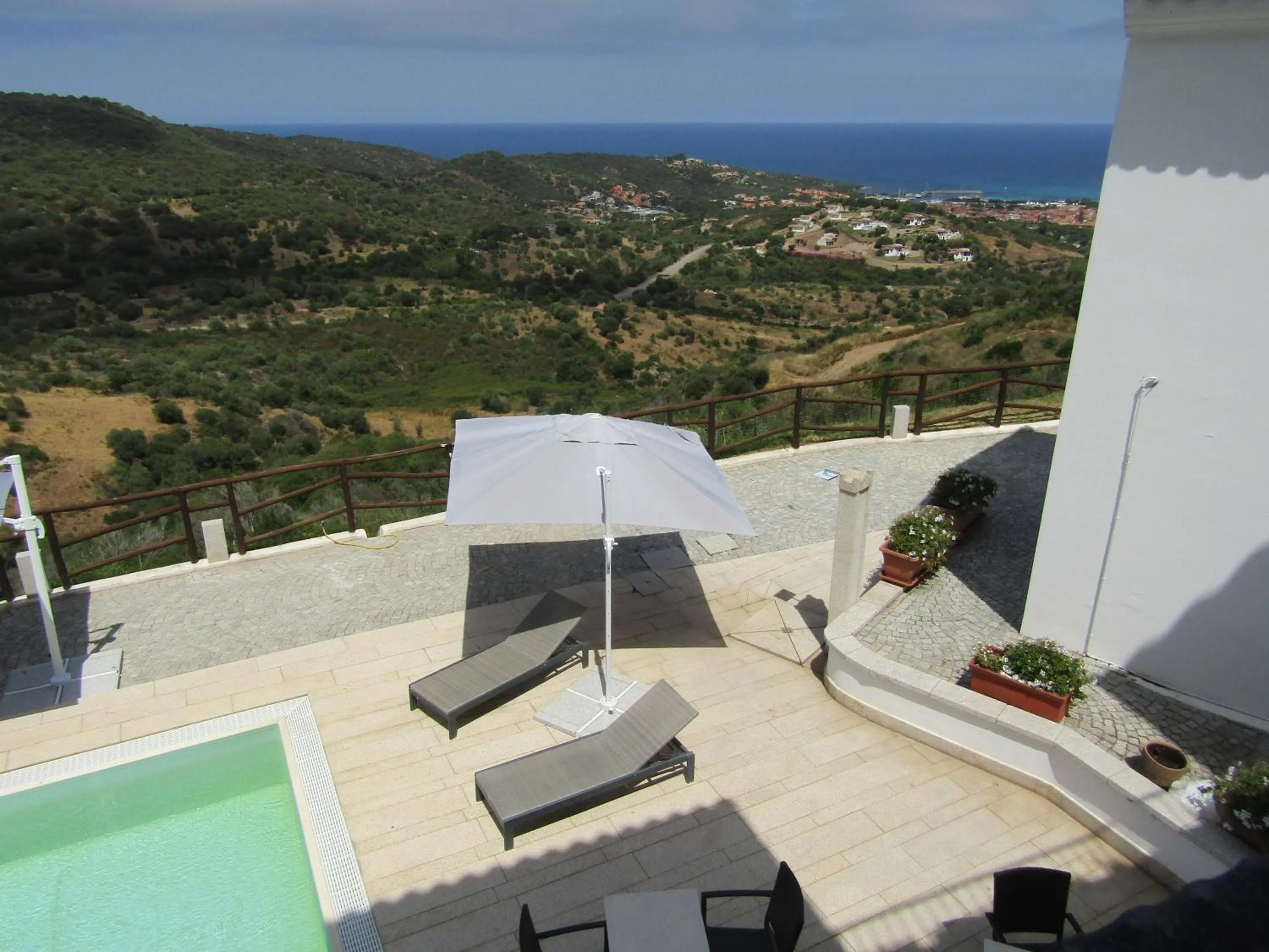 Pool view in Hotel Castello Budoni