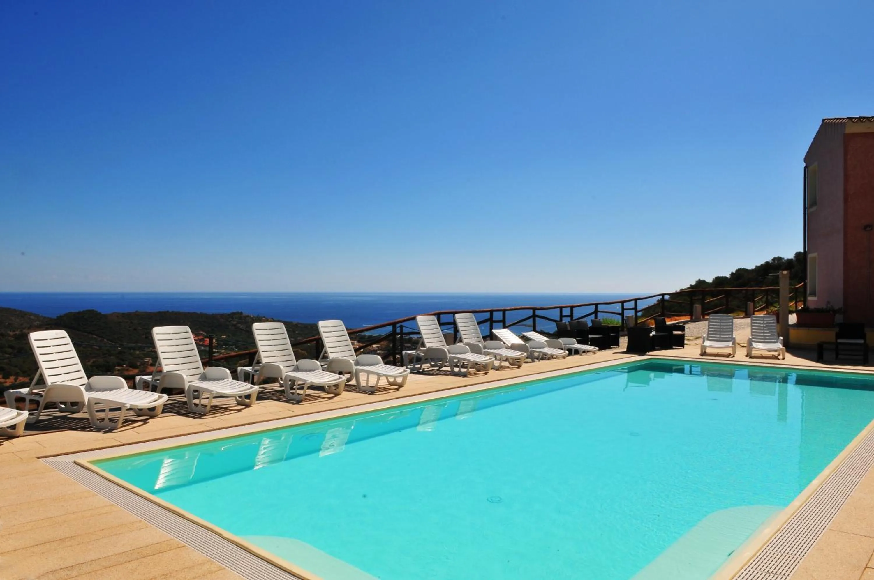Pool view in Hotel Castello Budoni