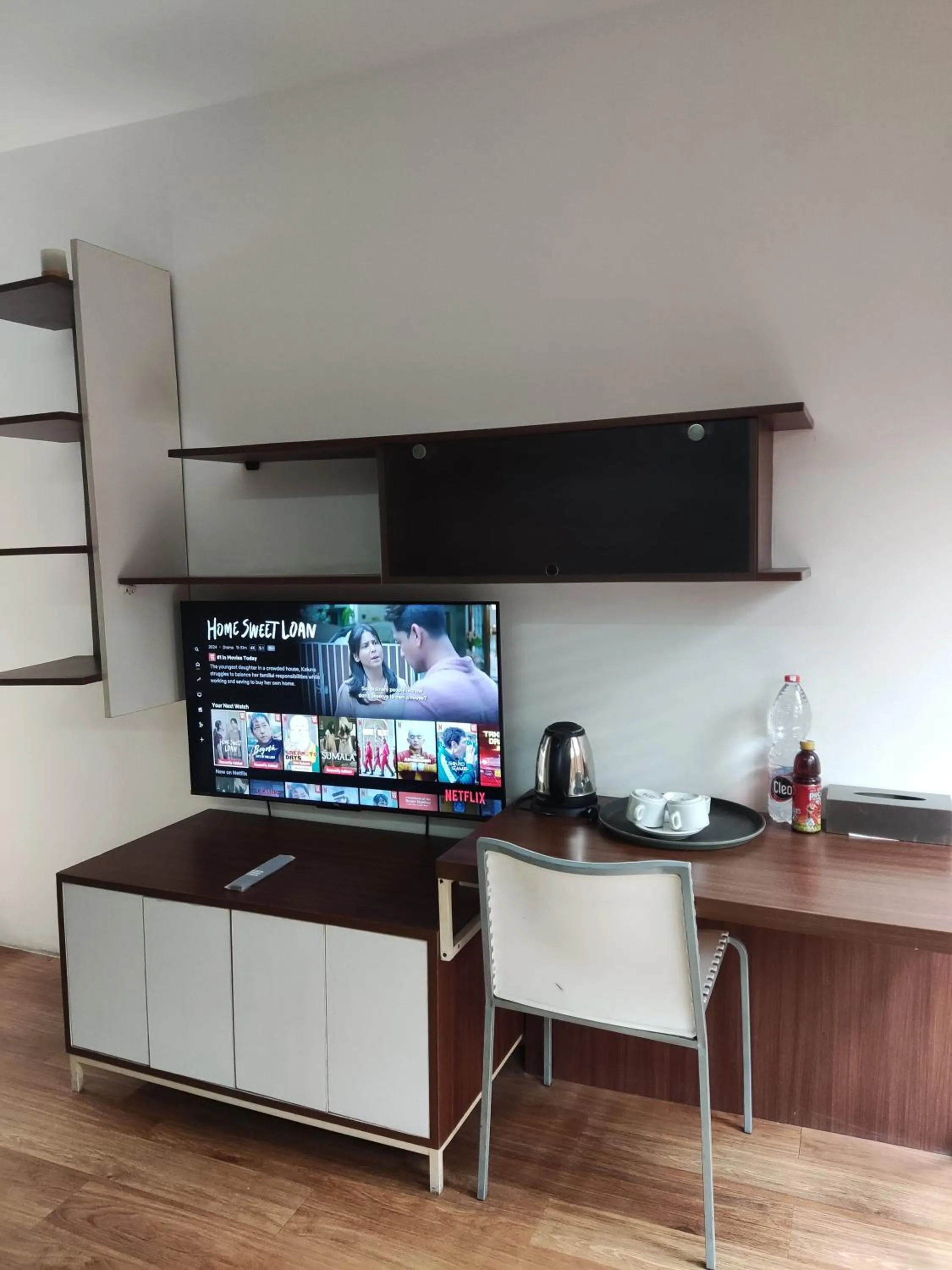 TV and multimedia in FLAT06 cipete