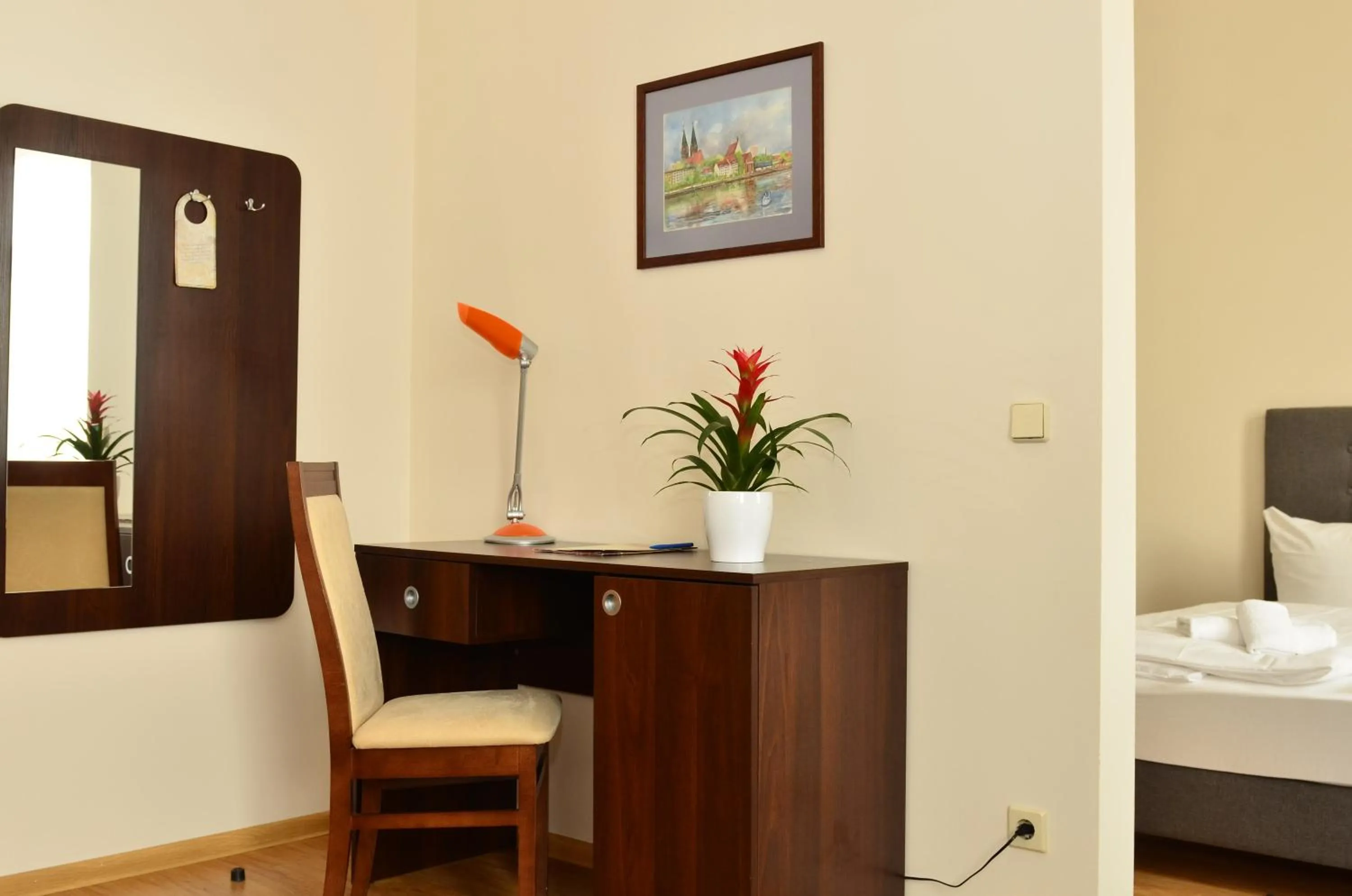 Decorative detail, Bed in City Residence Hotel Frankfurt-Oder Bahnhof