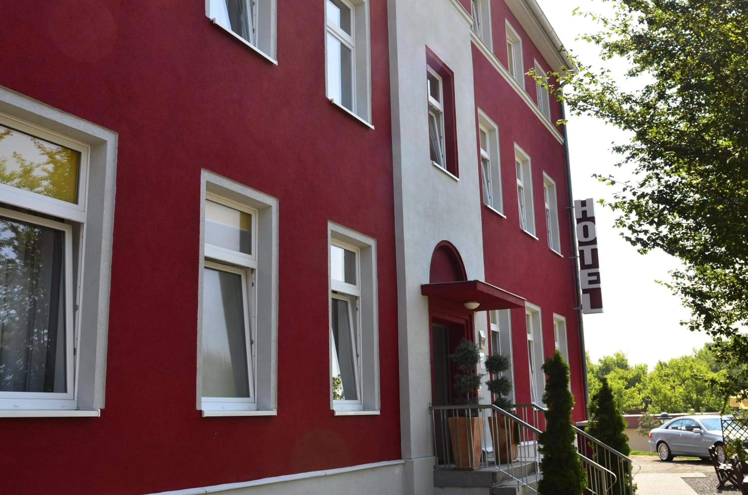 Facade/entrance in City Residence Hotel Frankfurt-Oder Bahnhof