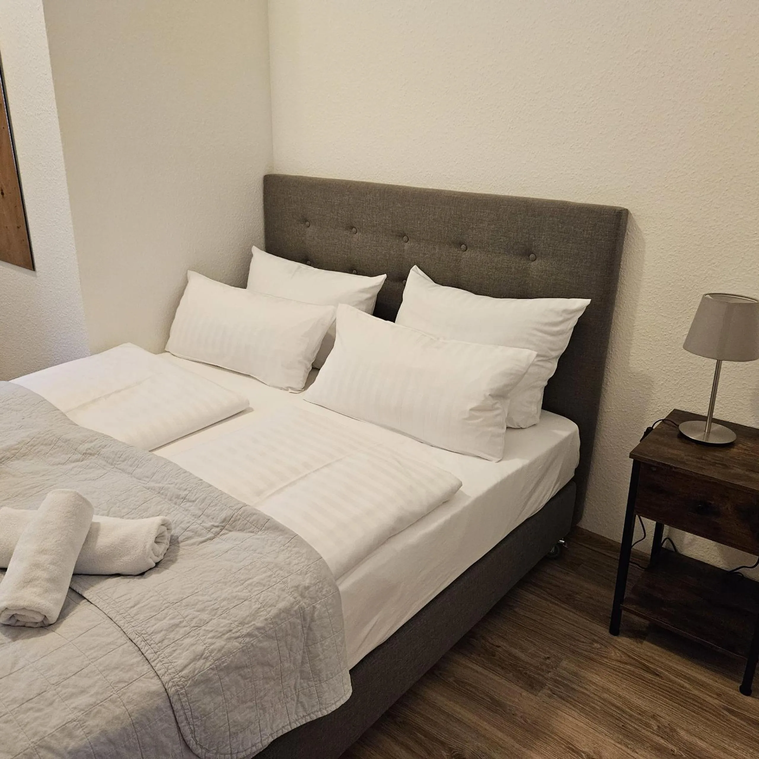 Bedroom, Bed in City Residence Hotel Frankfurt-Oder Bahnhof