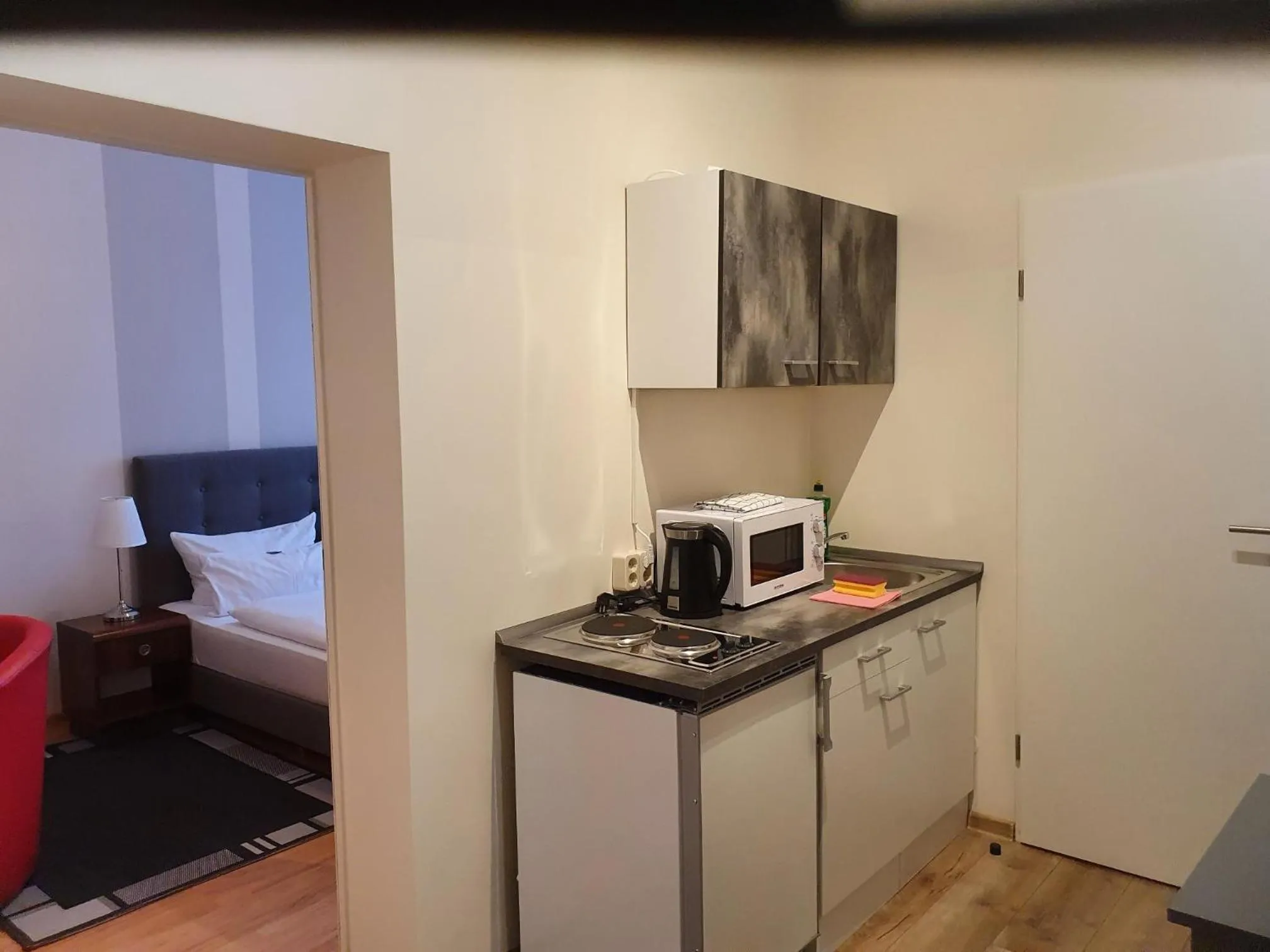Kitchen or kitchenette in City Residence Hotel Frankfurt-Oder Bahnhof