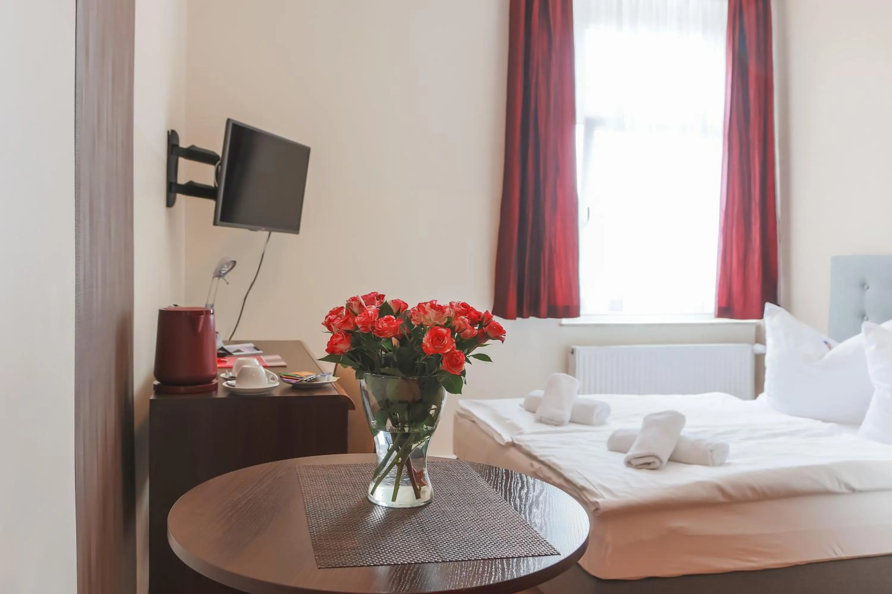 Day, Bed in City Residence Hotel Frankfurt-Oder Bahnhof