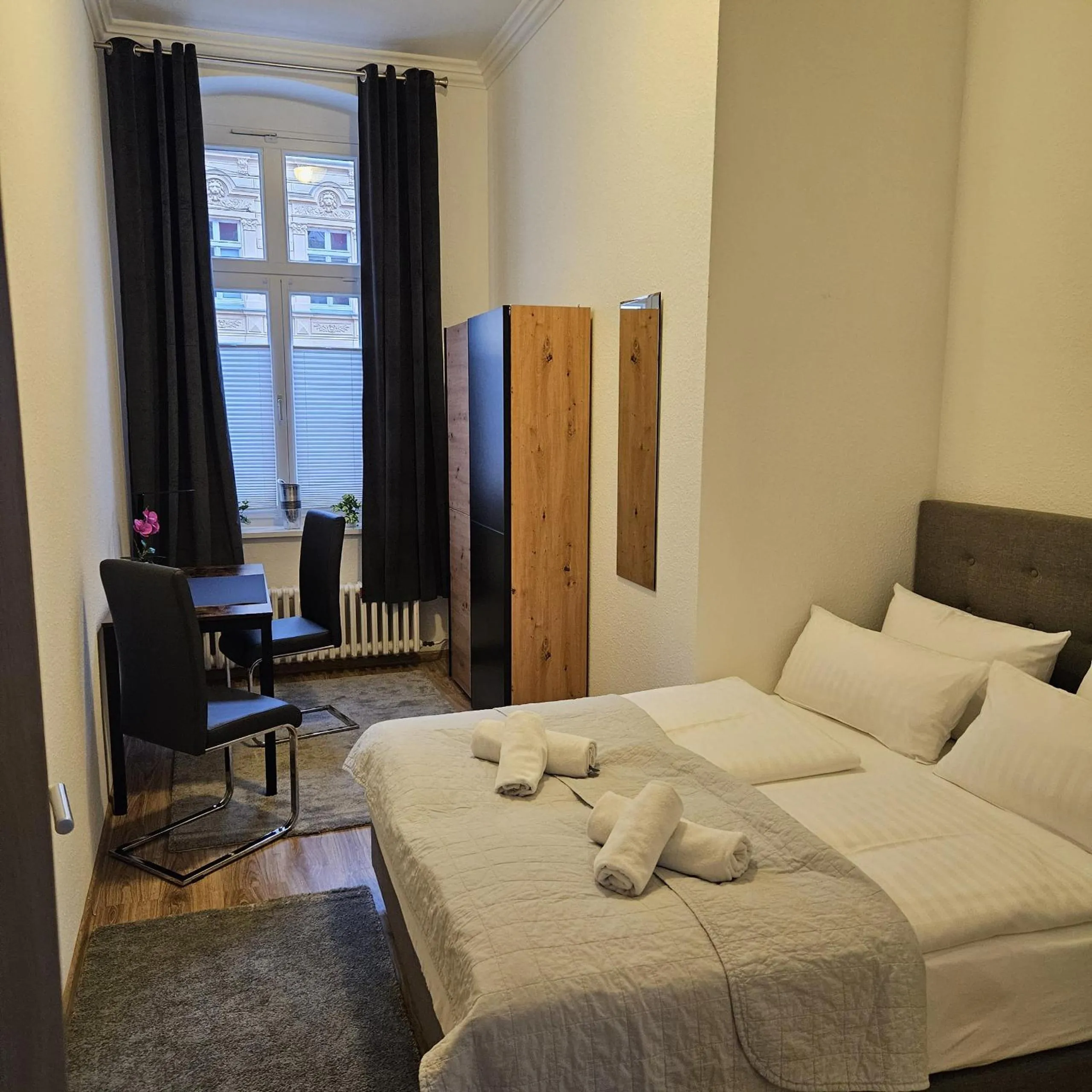 Bedroom, Bed in City Residence Hotel Frankfurt-Oder Bahnhof