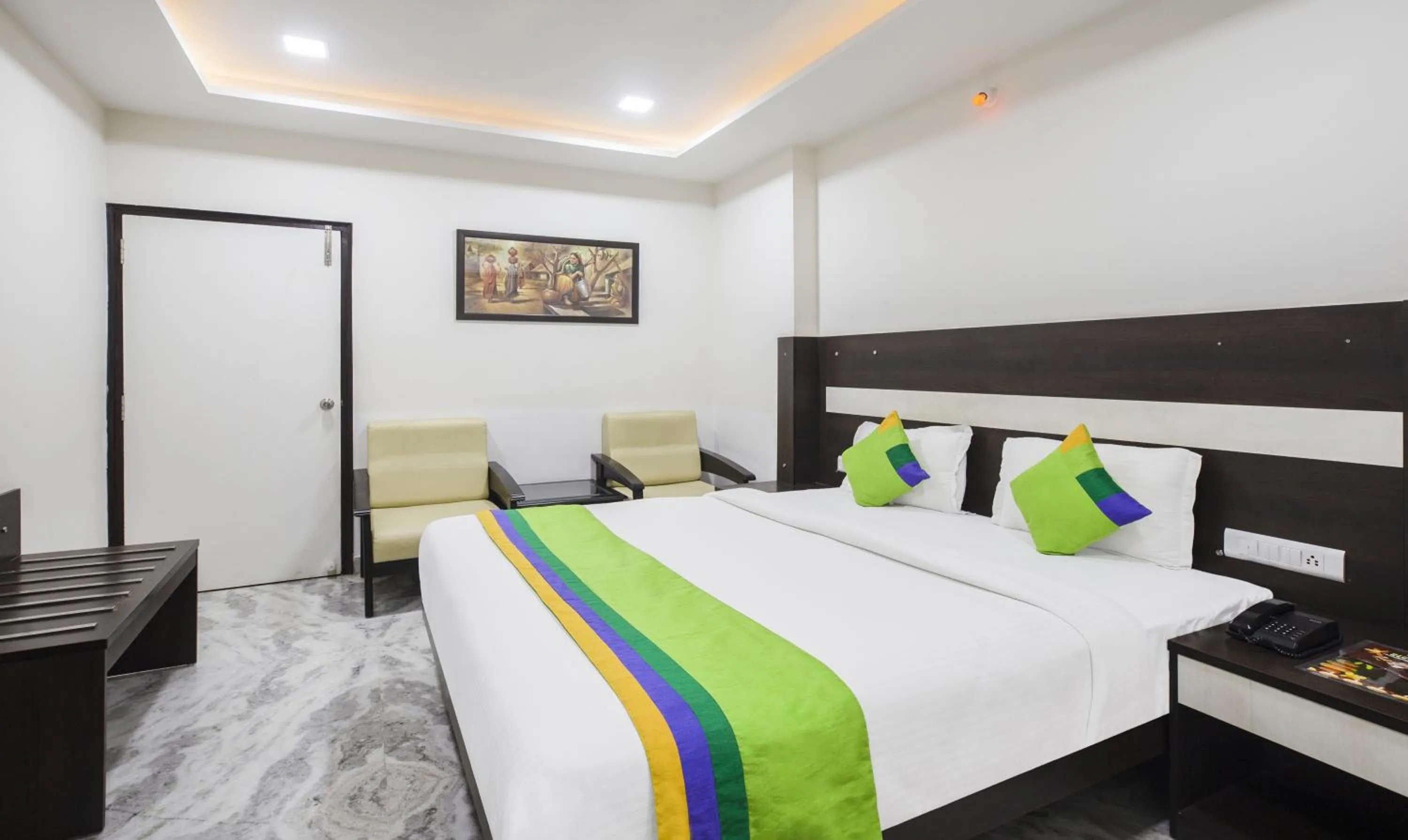 Photo of the whole room, Bed in Hotel Royal Dezire Udaipur